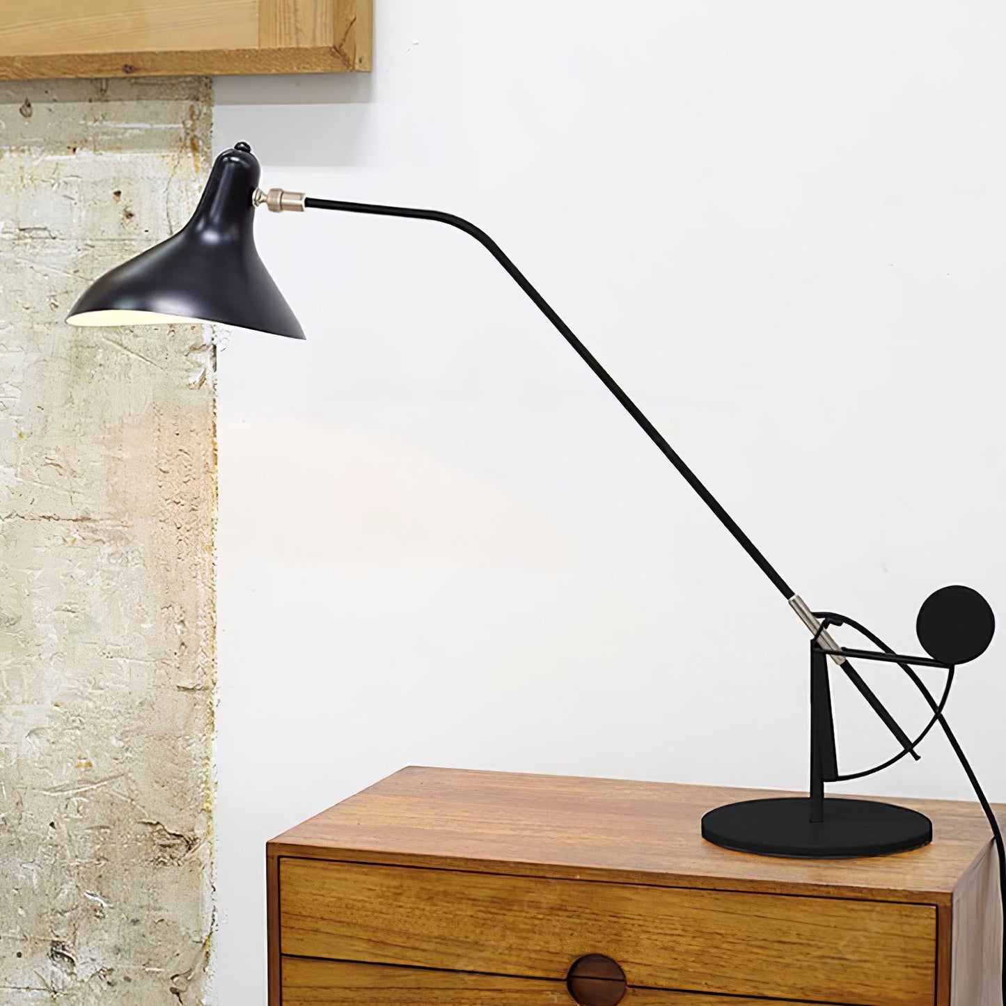 Oculus Table Lamp | Matte Black Metal | Adjustable Design