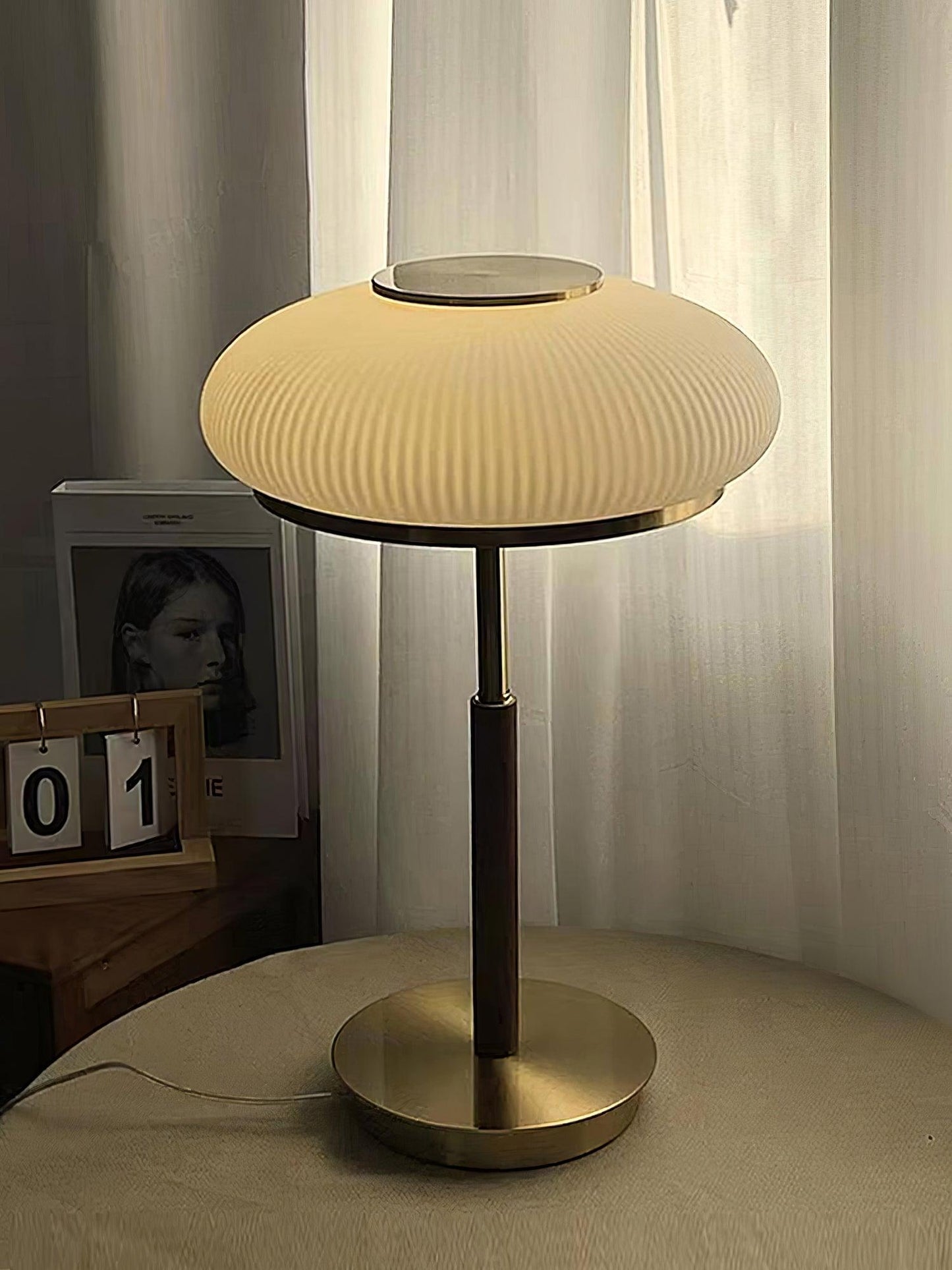 Matsutake Mushroom Table Lamp | Metal, Glass, Wood | Gold and White