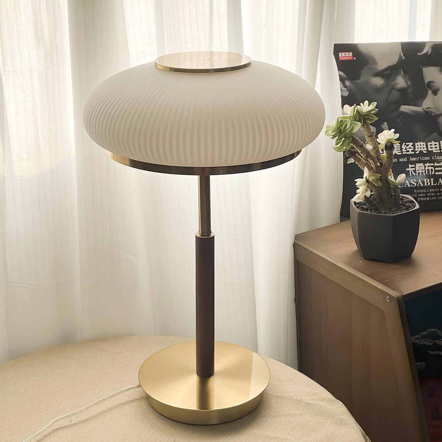 Matsutake Mushroom Table Lamp | Metal, Glass, Wood | Gold and White