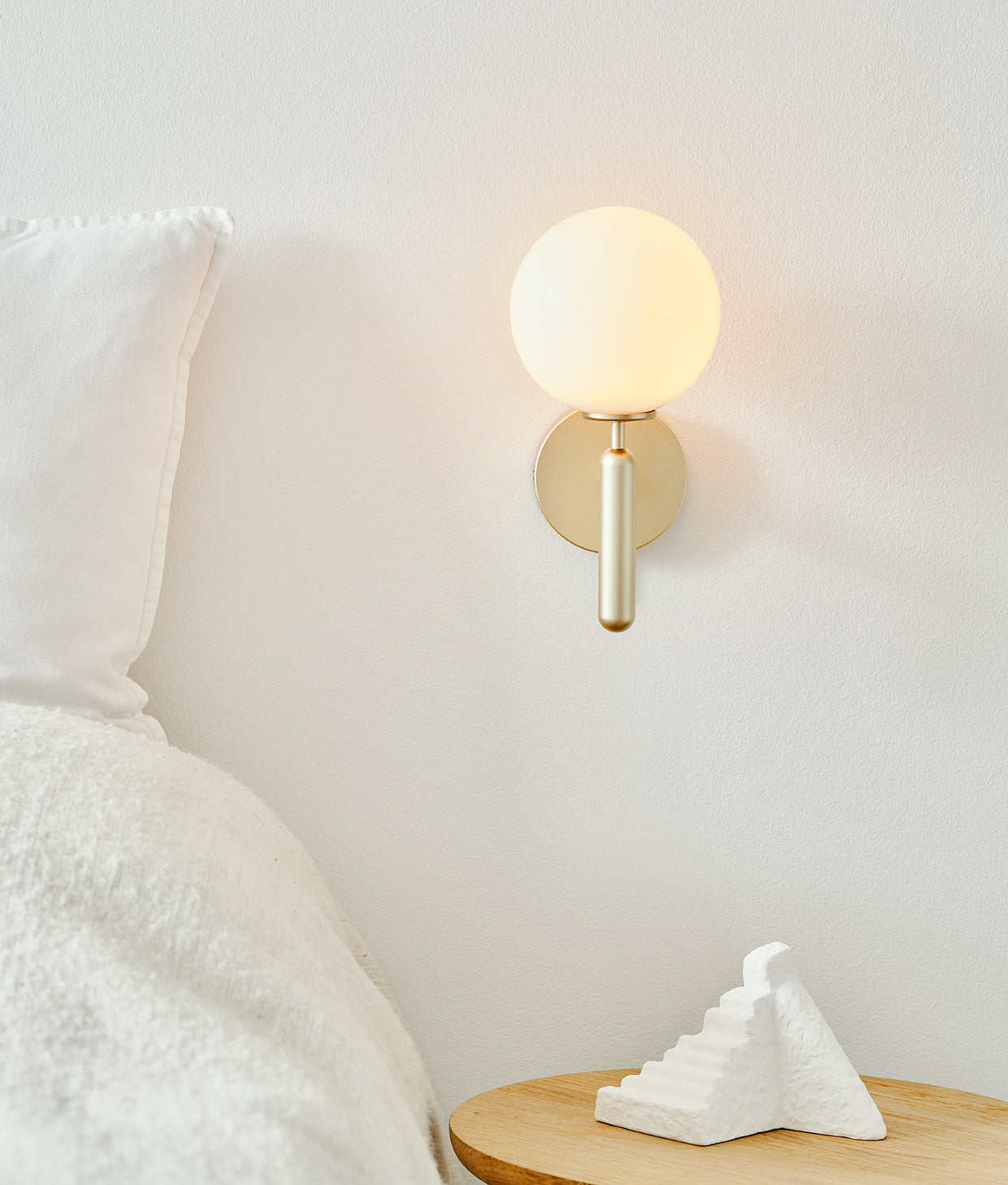 Nordica Wall Lamp | Brass & Glass | Clear & White Shades