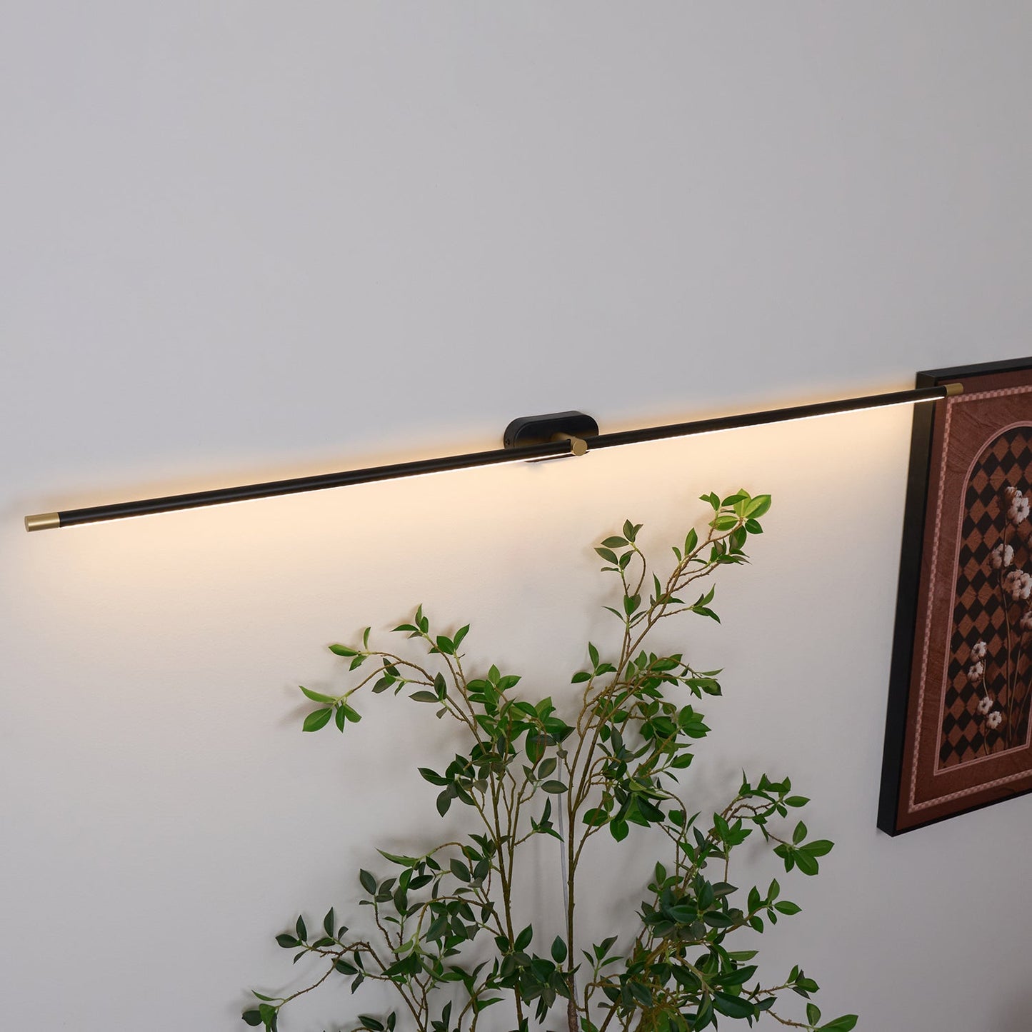 Minimalist Linear Wall Lamp | Metal with Integrated LED | Black or Gold