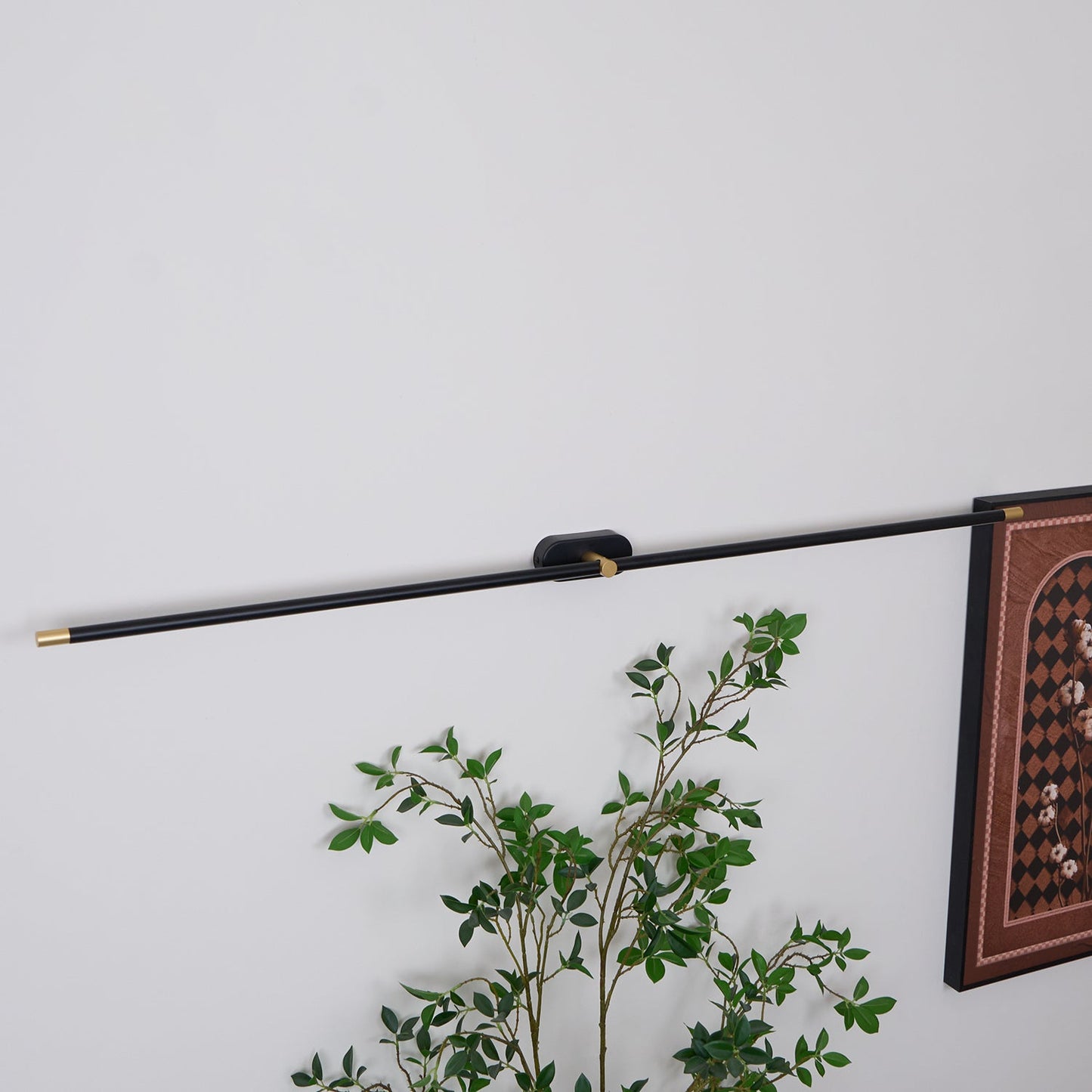 Minimalist Linear Wall Lamp | Metal with Integrated LED | Black or Gold