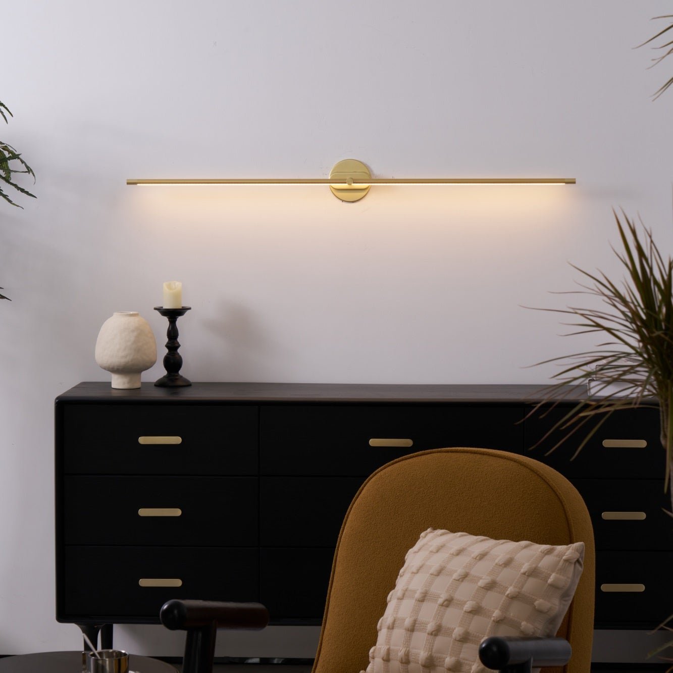 Minimalist Linear Wall Lamp | Premium Metal with Integrated LED | Available in Black or Gold