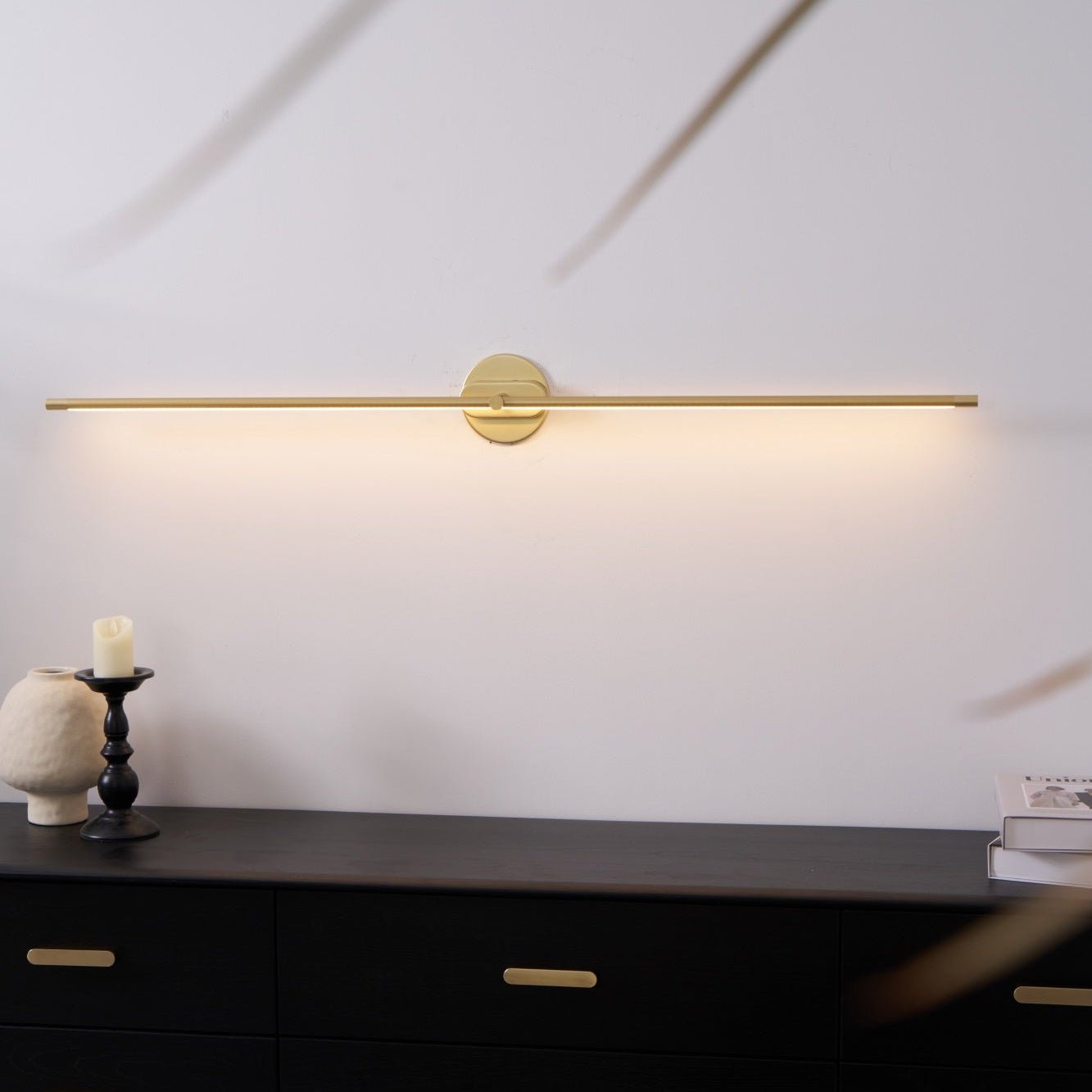Minimalist Linear Wall Lamp | Premium Metal with Integrated LED | Available in Black or Gold
