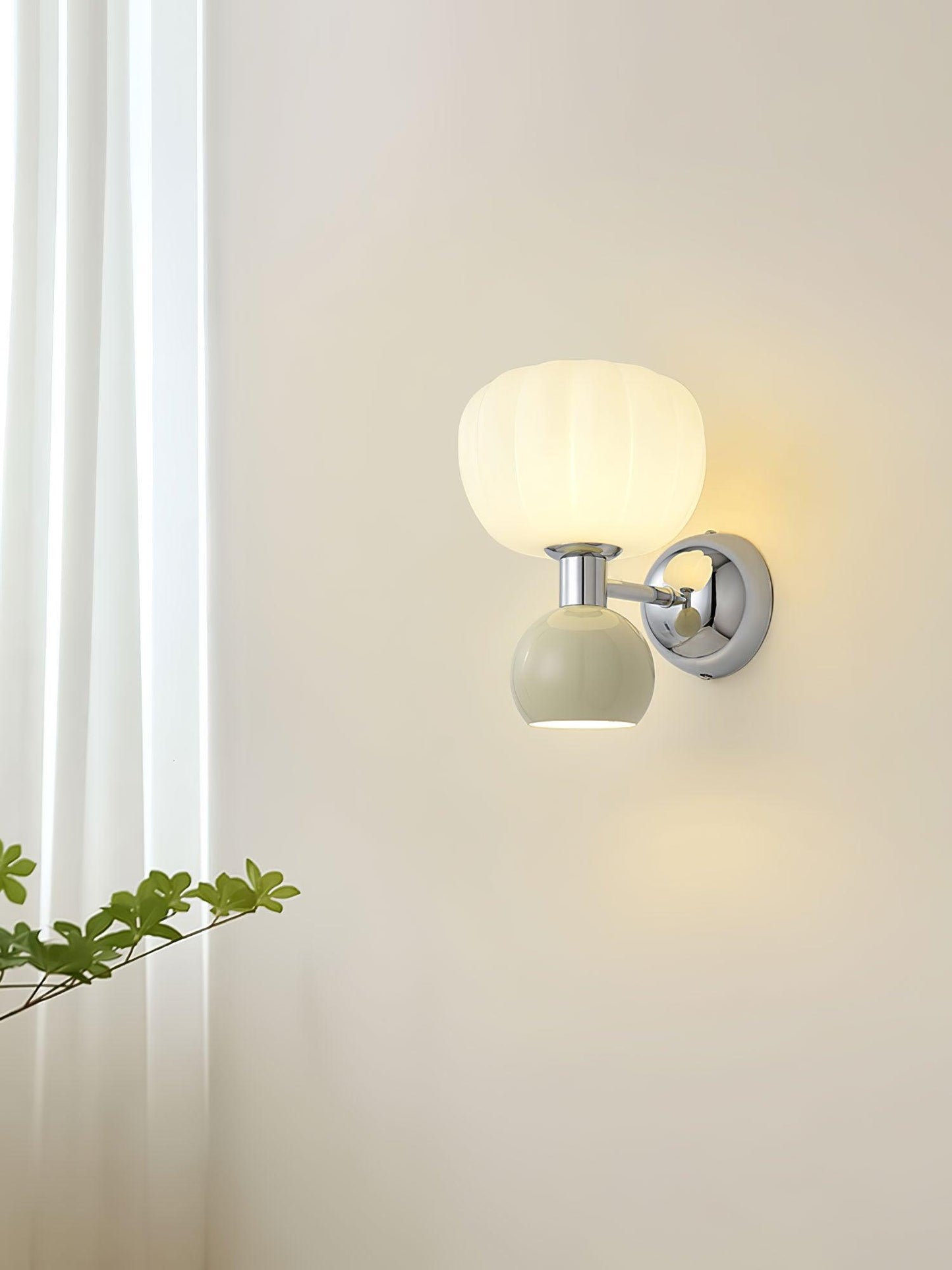 Moderno Cream Sconce | Metal, Plastic | Chrome