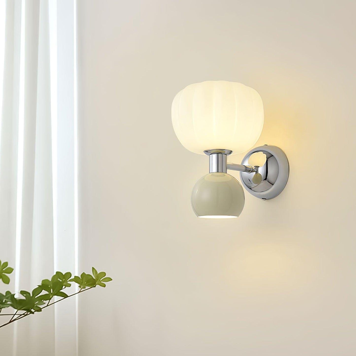 Moderno Cream Sconce | Metal, Plastic | Chrome