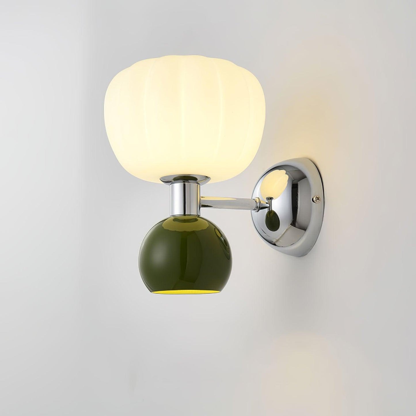 Moderno Cream Sconce | Metal, Plastic | Chrome