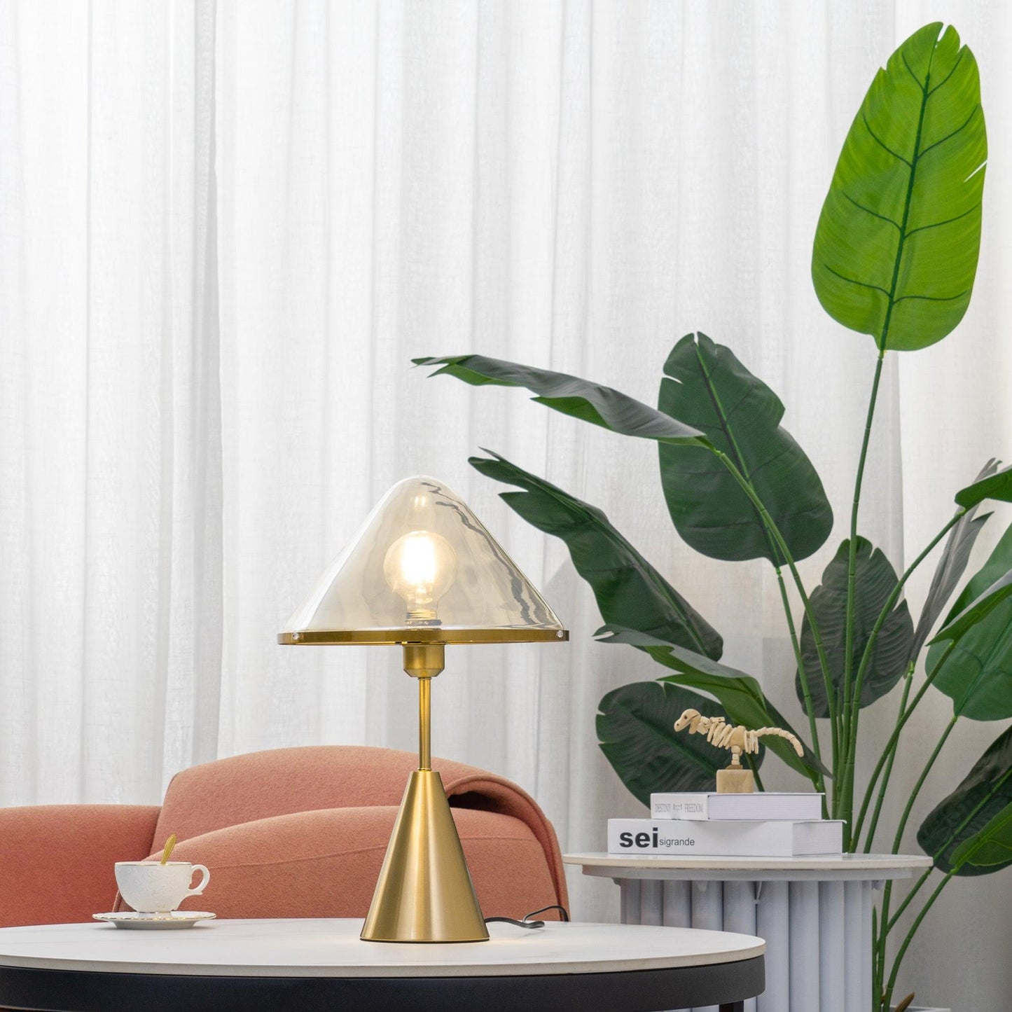 Mushroom Table Lamp | Retro Design | Orange & White