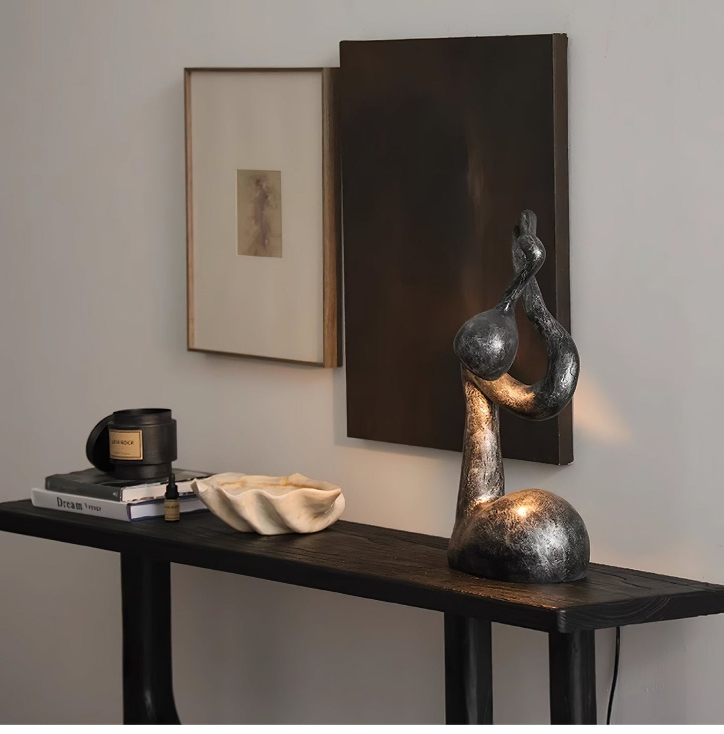 Myrrh Table Lamp | Metal & Fiberglass | Black