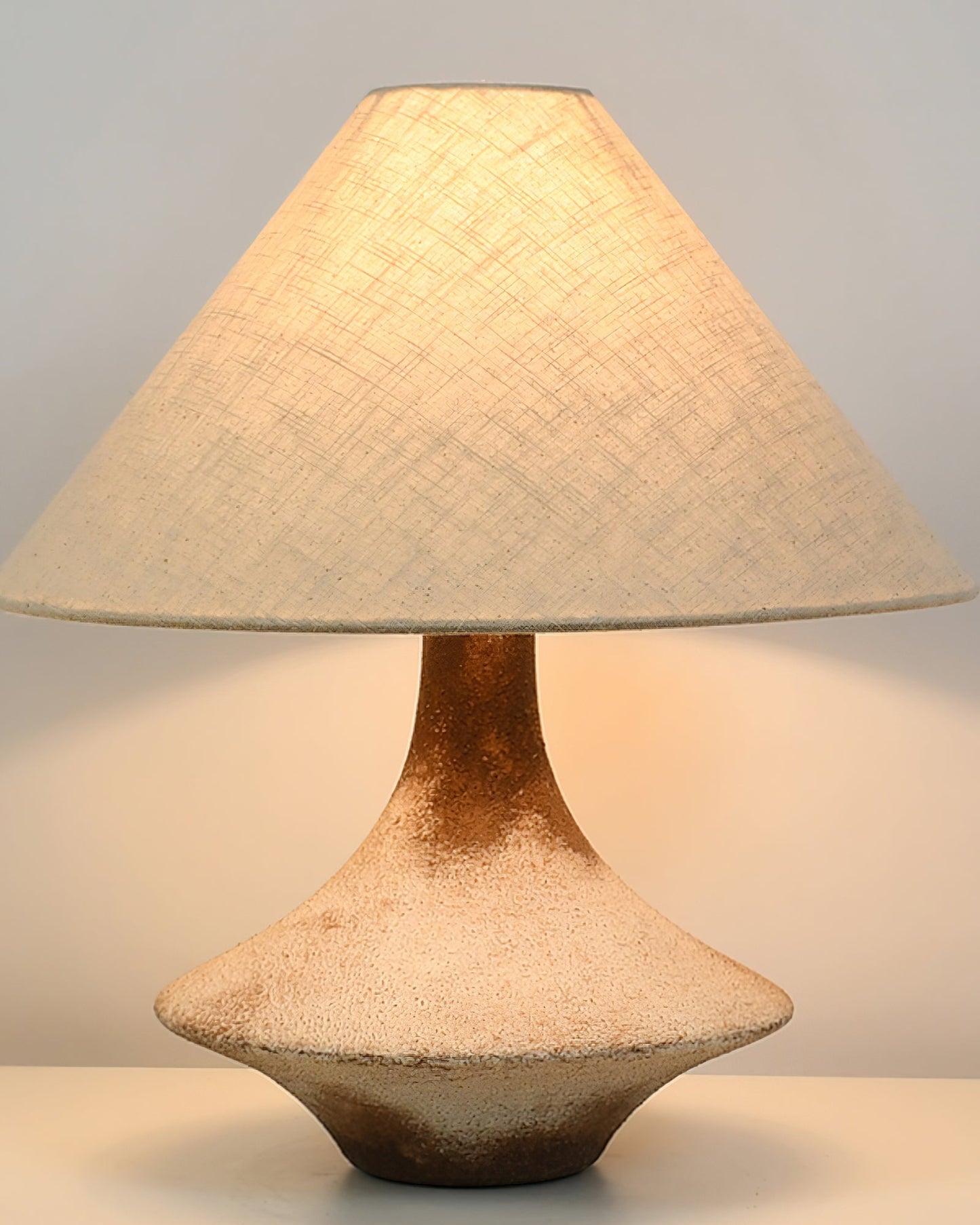 Napa Valley Table Lamp | Metal Ceramic Fabric | Beige