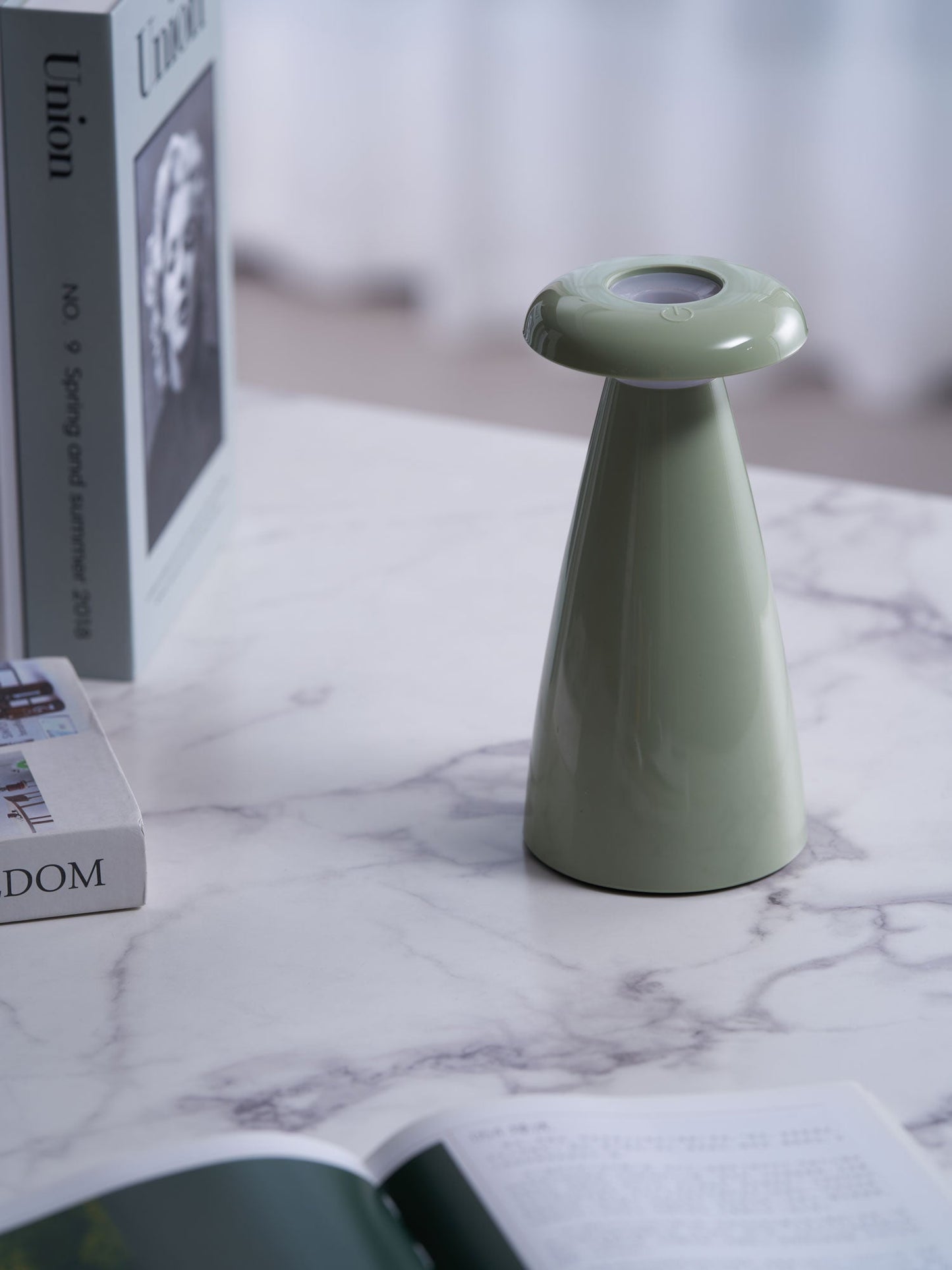 Noko Mushroom Table Lamp | Rechargeable | Grey, Green, Orange