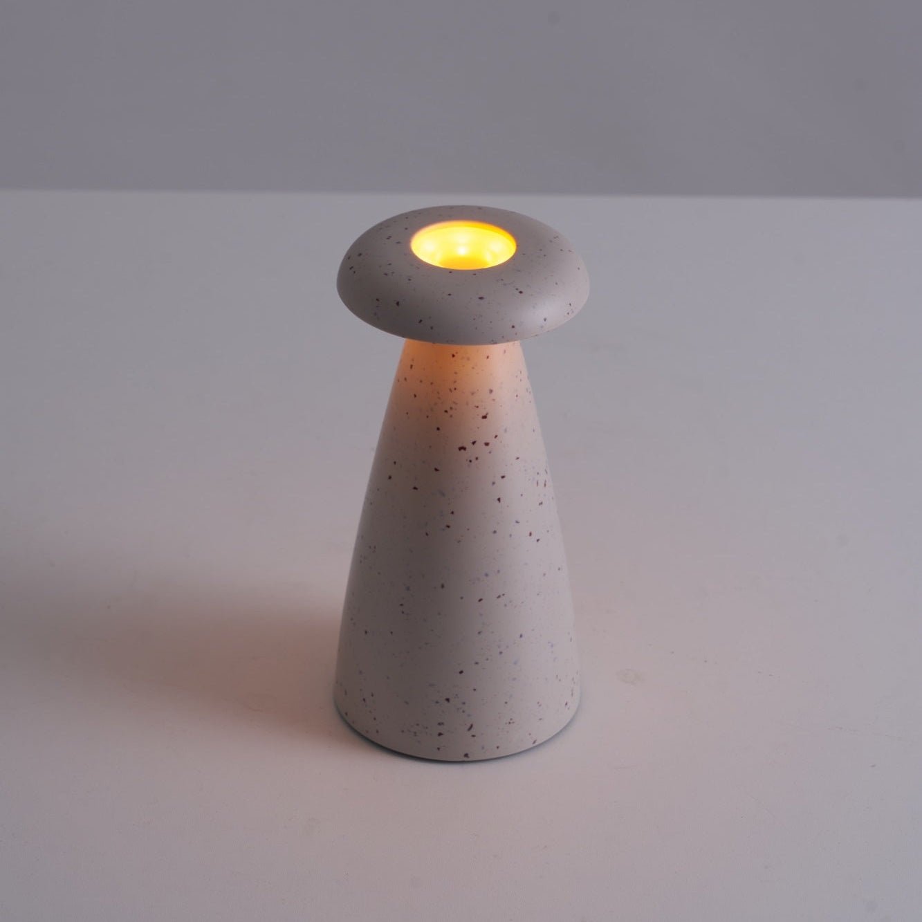 Noko Mushroom Table Lamp | Rechargeable | Grey, Green, Orange