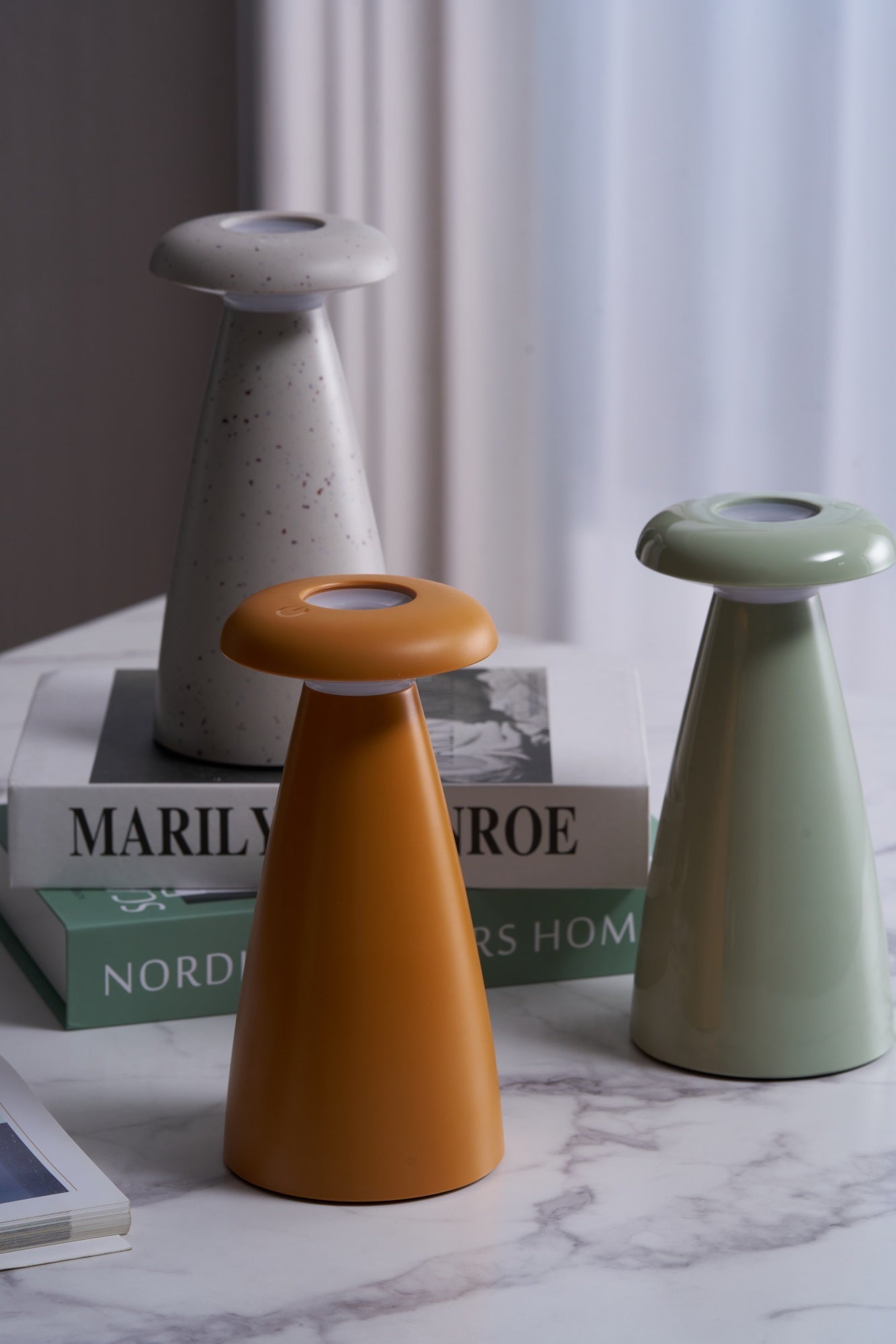 Noko Mushroom Table Lamp | Rechargeable | Grey, Green, Orange