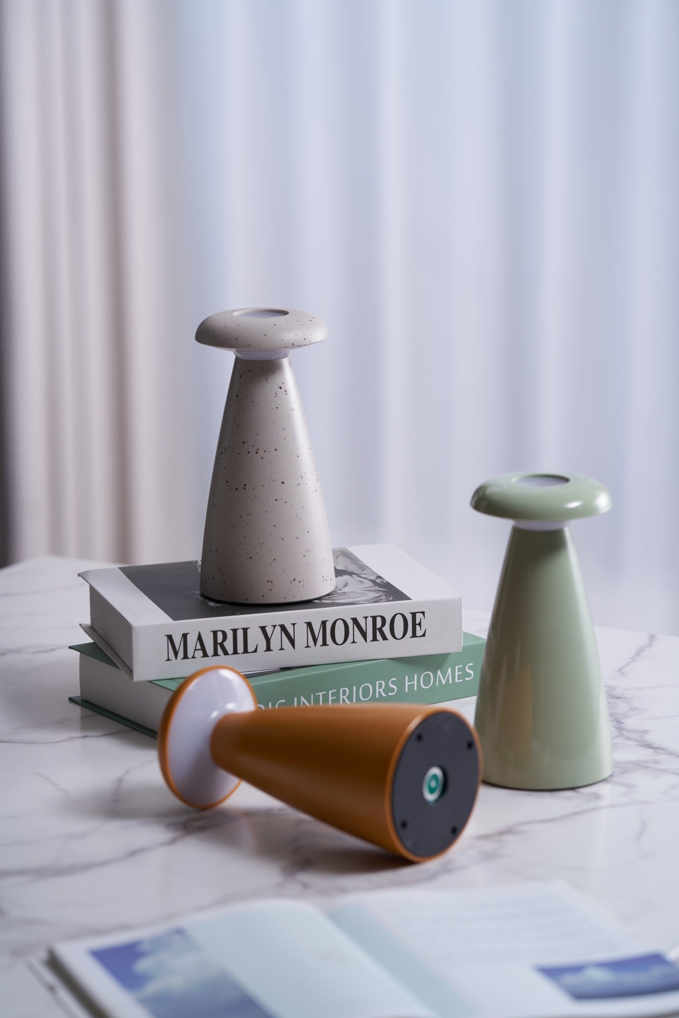 Noko Mushroom Table Lamp | Rechargeable | Grey, Green, Orange