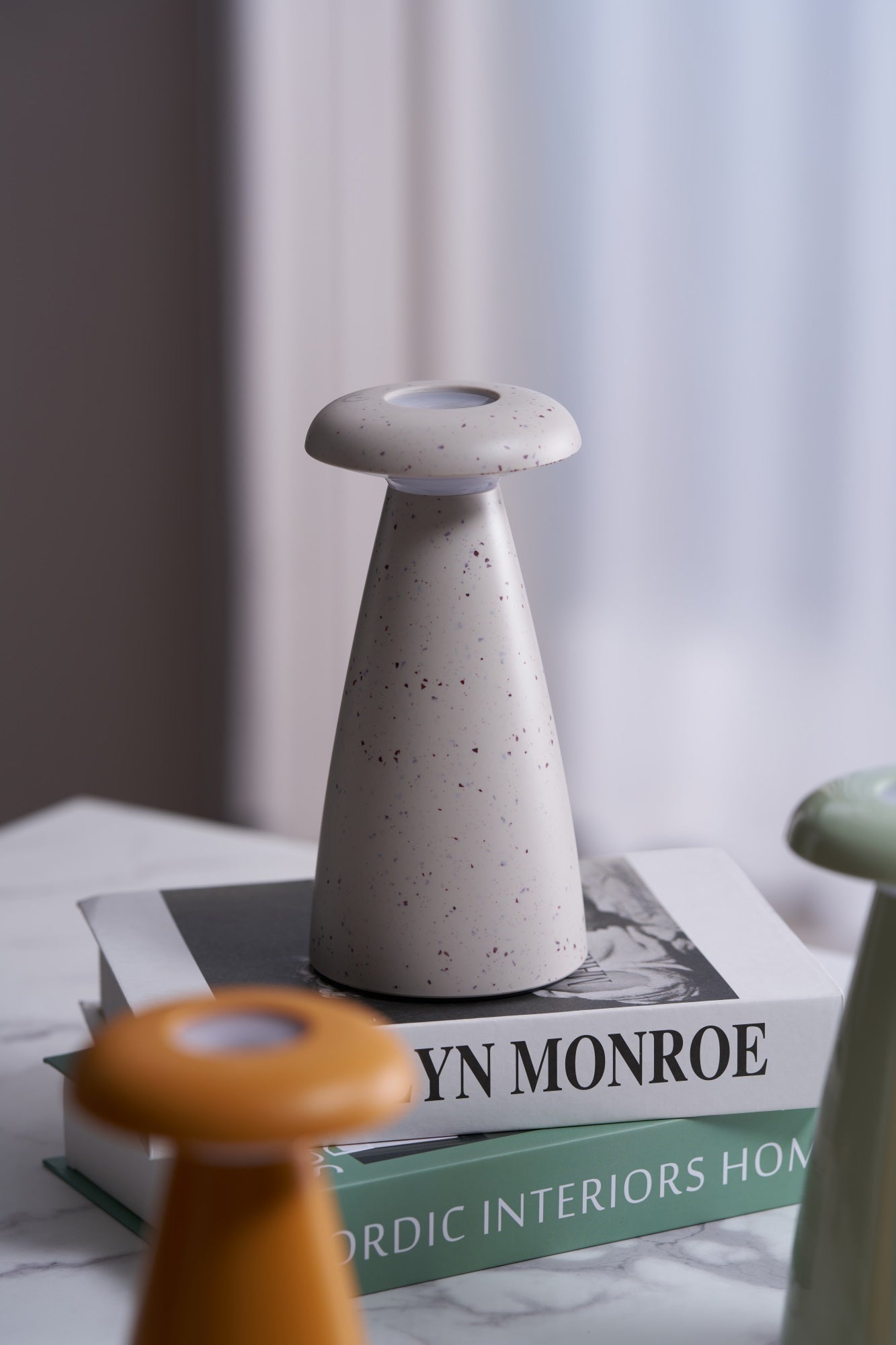 Noko Mushroom Table Lamp | Rechargeable | Grey, Green, Orange