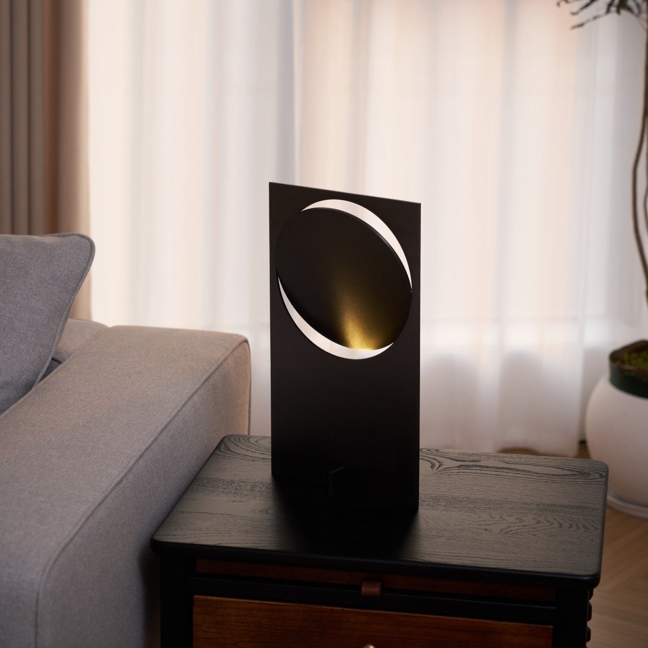 Table Lamp | Metal & Stainless Steel | 22cm Diameter, 38cm Height