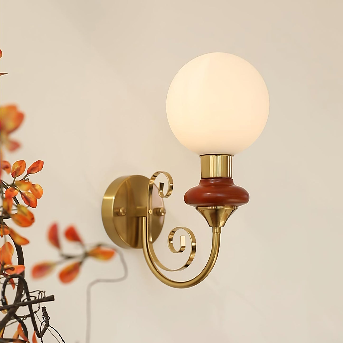 Onyx Wall Lamp | Wood & Metal | Green Gold Finish