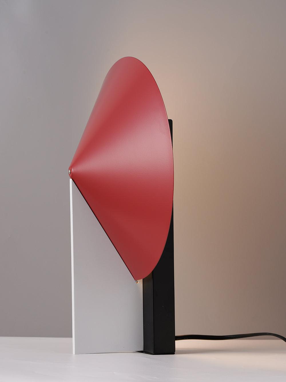 Orbe Table Lamp | Metal & Iron | Black and Red