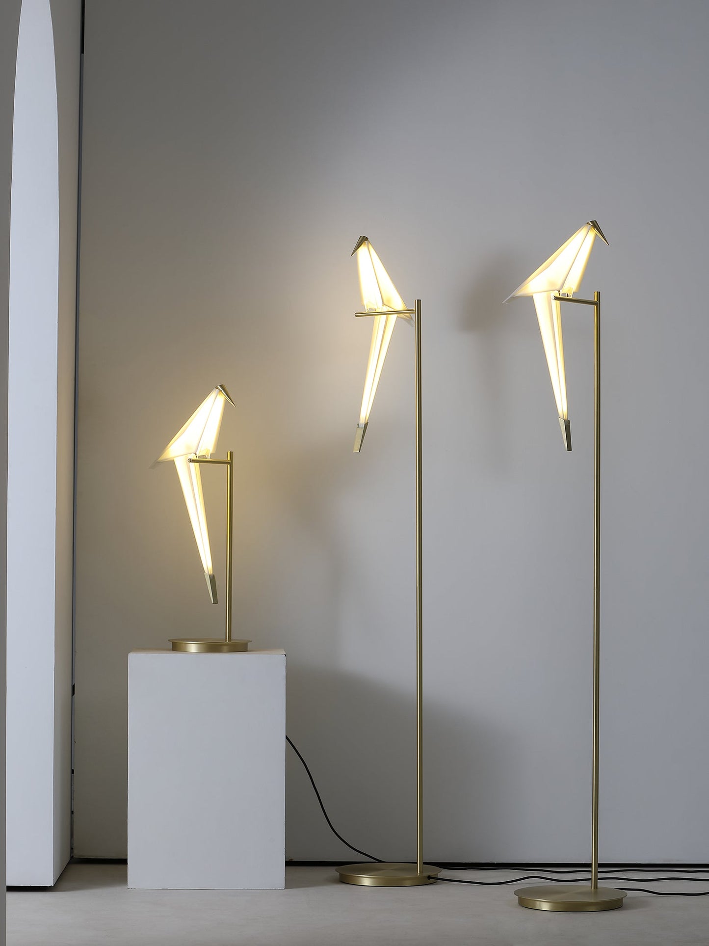 Paper Crane Bird Table Lamp | Integrated LED | Gold & White