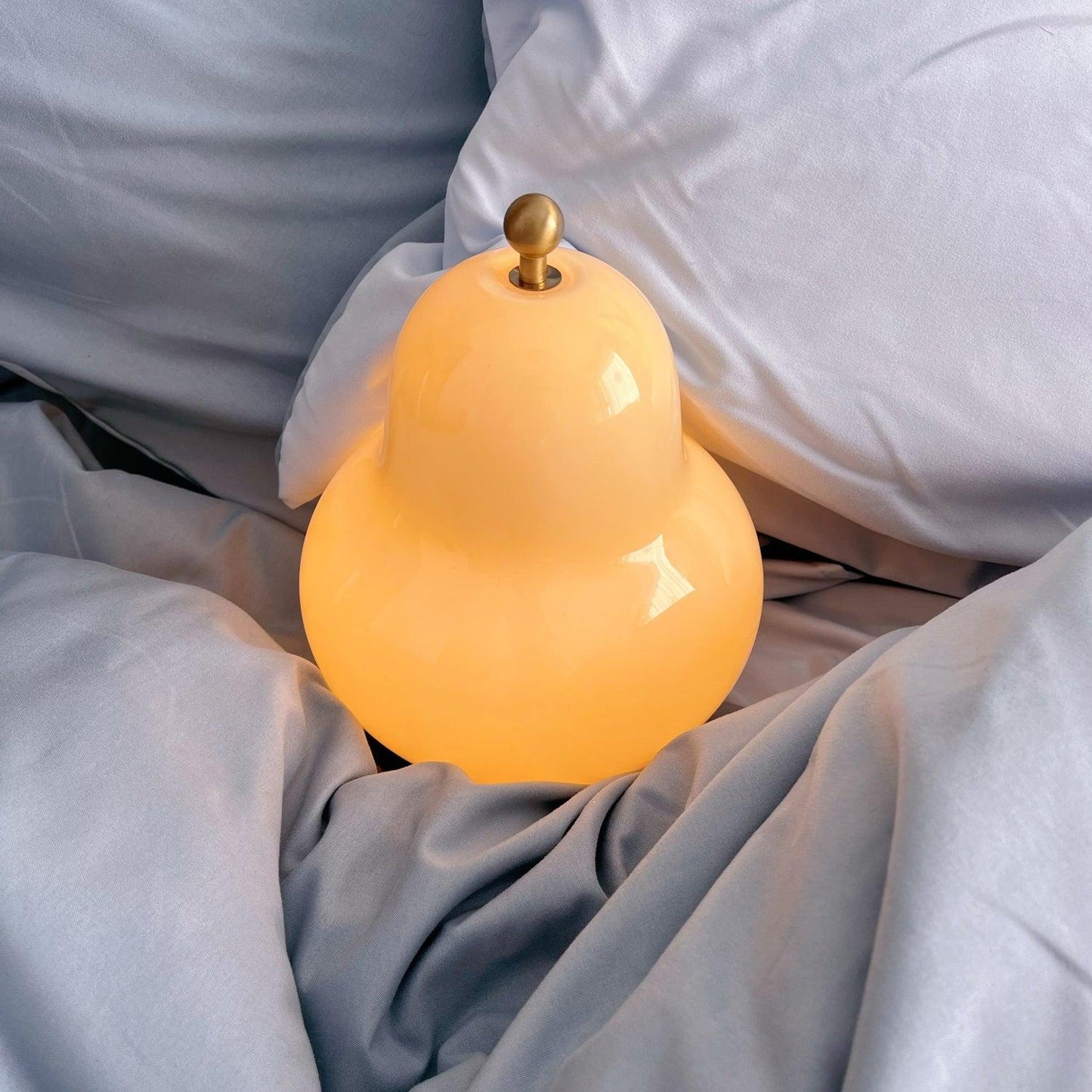 Pear Table Lamp | Vintage Metal & Glass | Gold and Cream