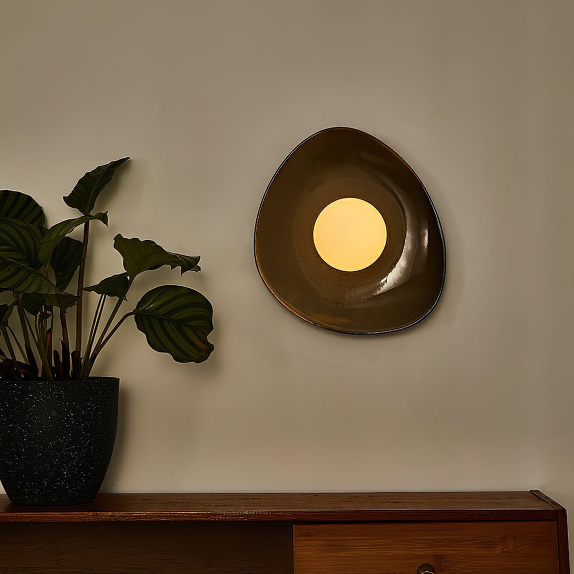 Pebble Tray Wall Lamp | Ceramic & Glass | Taupe & White