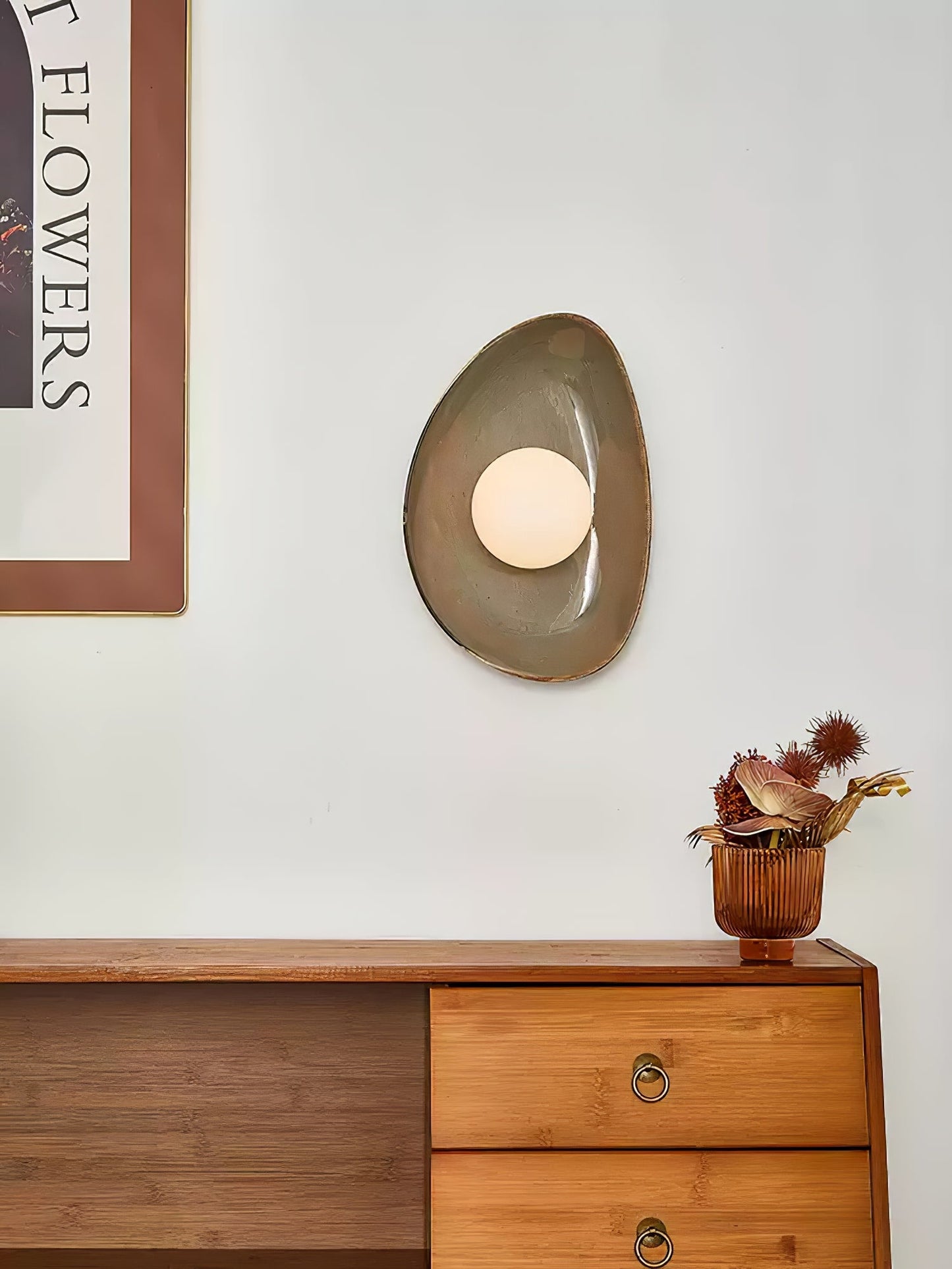 Pebble Tray Wall Lamp | Ceramic & Glass | Taupe & White