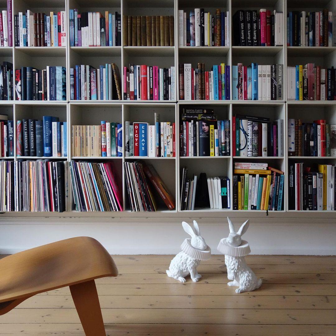 Rabbit Table Lamp | White Resin & Acrylic | Integrated LED