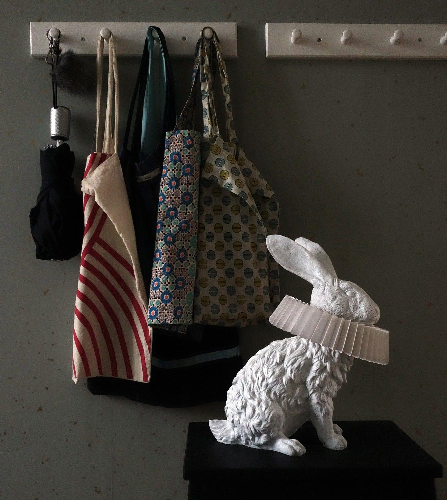 Rabbit Table Lamp | White Resin & Acrylic | Integrated LED