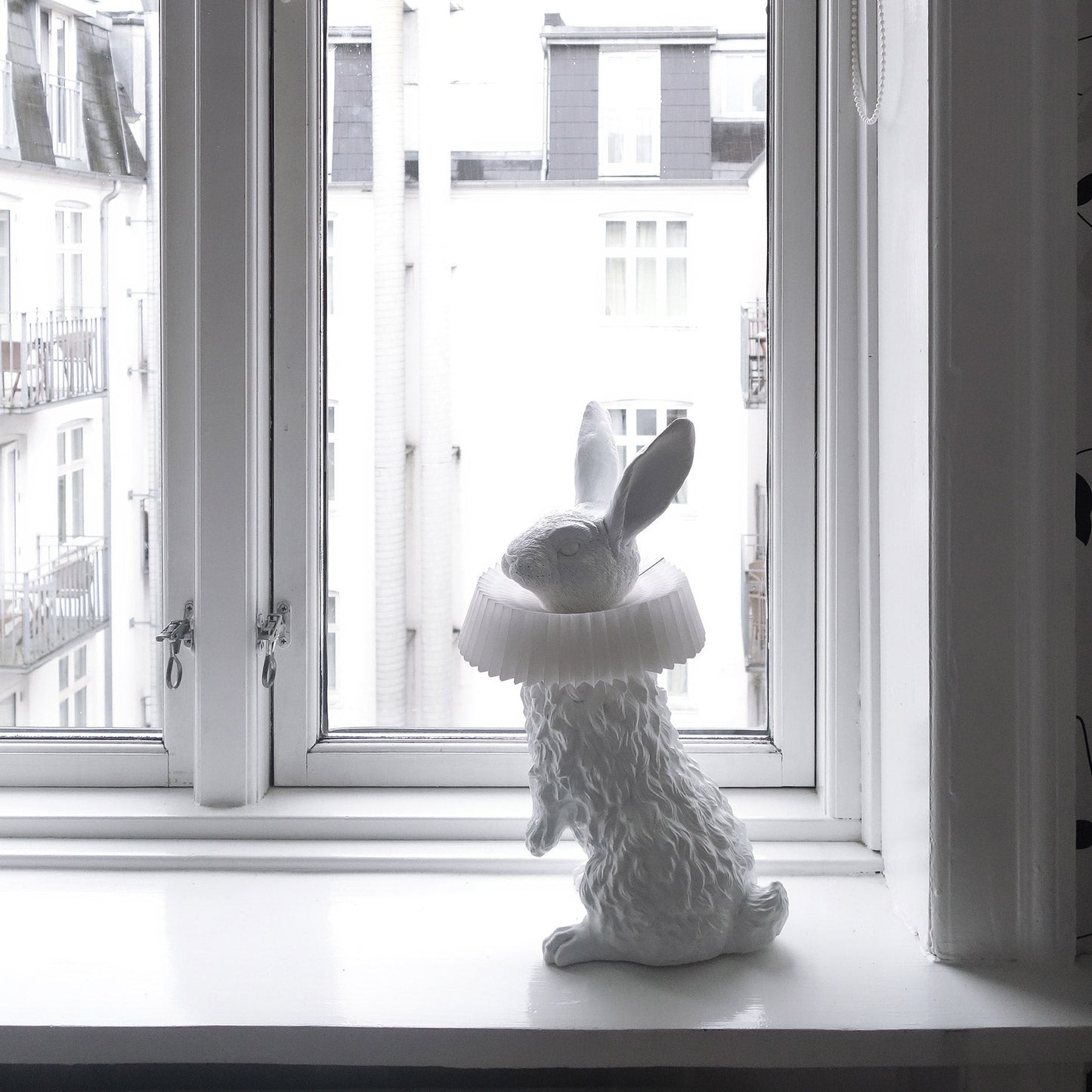 Rabbit Table Lamp | White Resin & Acrylic | Integrated LED