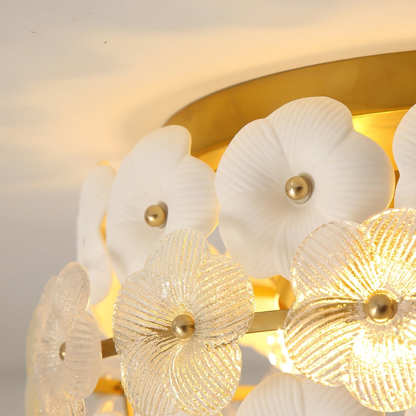 Flower Cluster Ceiling Lamp | Frosted Glass & Gold Finish | 42cm/52cm