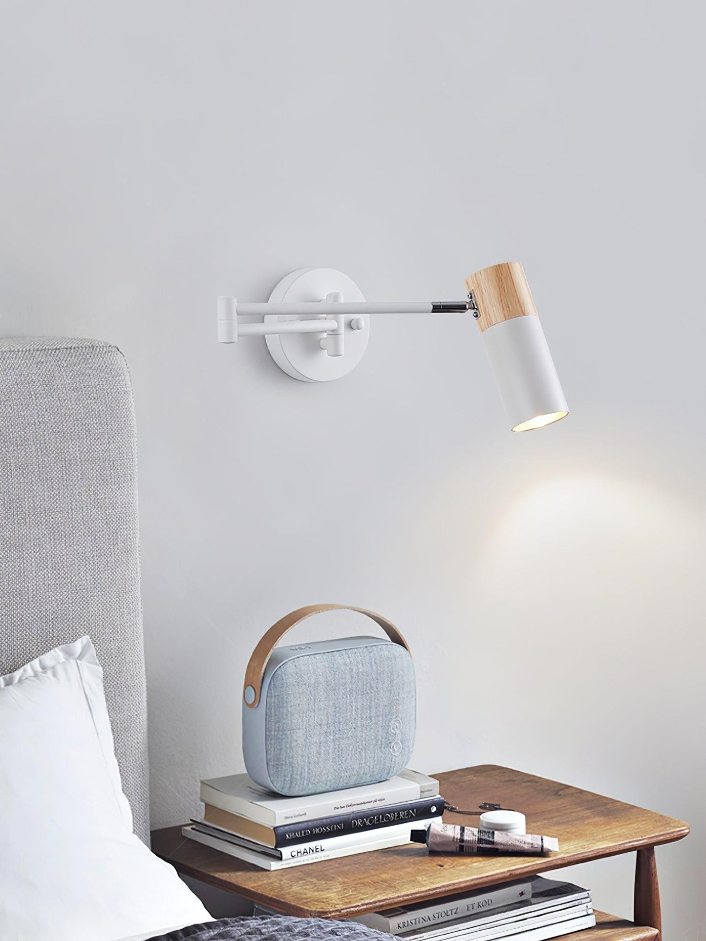 Ridge Arm Wall Lamp | Metal | Set of 2 | White & Gold