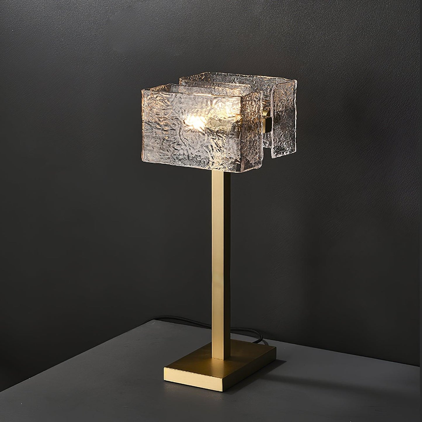 Roosevelt Table Lamp | Brass & Glass | Gold Finish