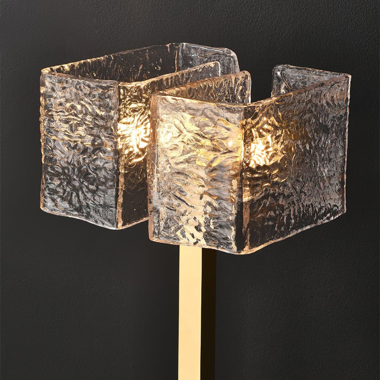 Roosevelt Table Lamp | Brass & Glass | Gold Finish