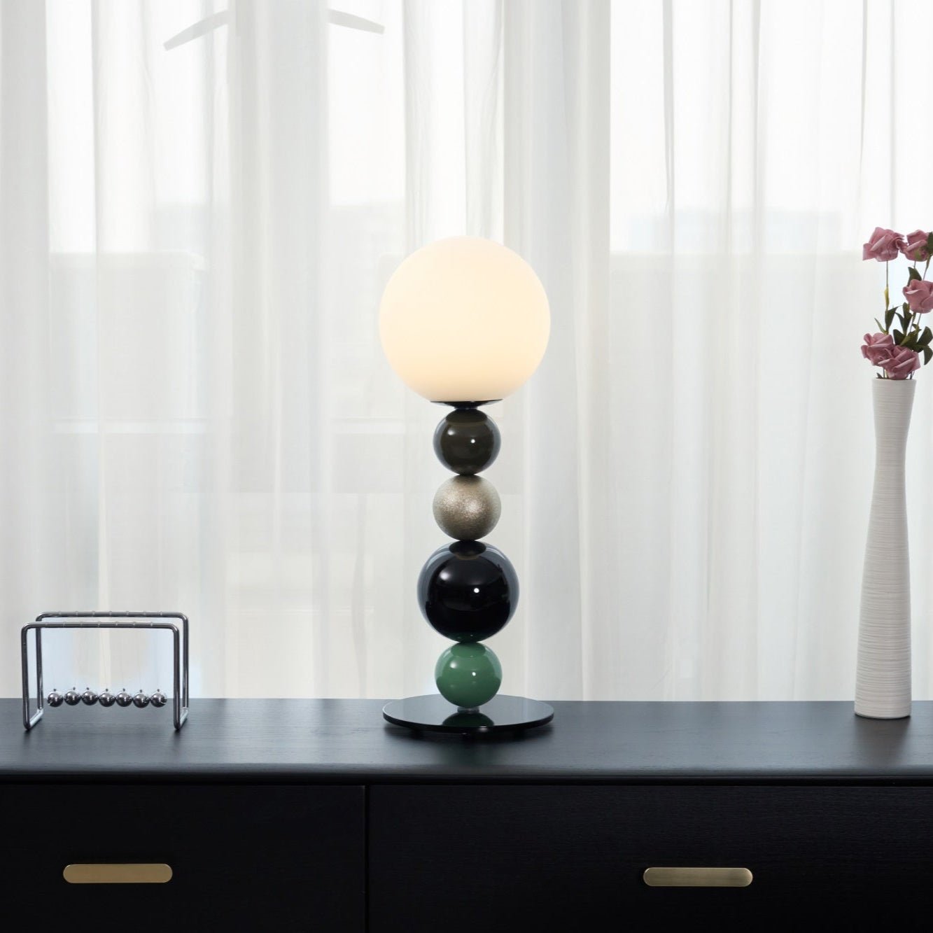 Round Balls Stacking Table Lamp | Metal & Glass | Green and Black