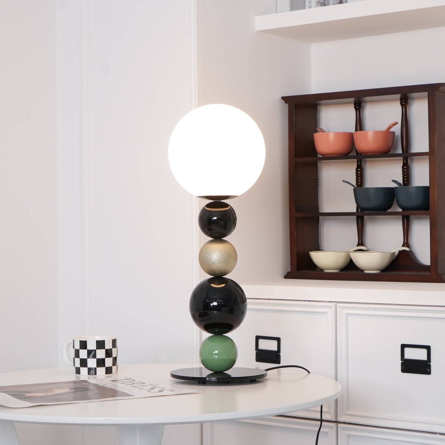 Round Balls Stacking Table Lamp | Metal & Glass | Green and Black