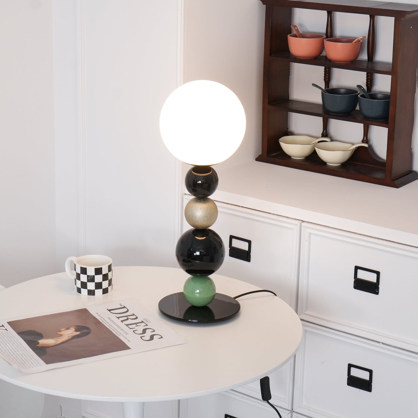 Round Balls Stacking Table Lamp | Metal & Glass | Green and Black