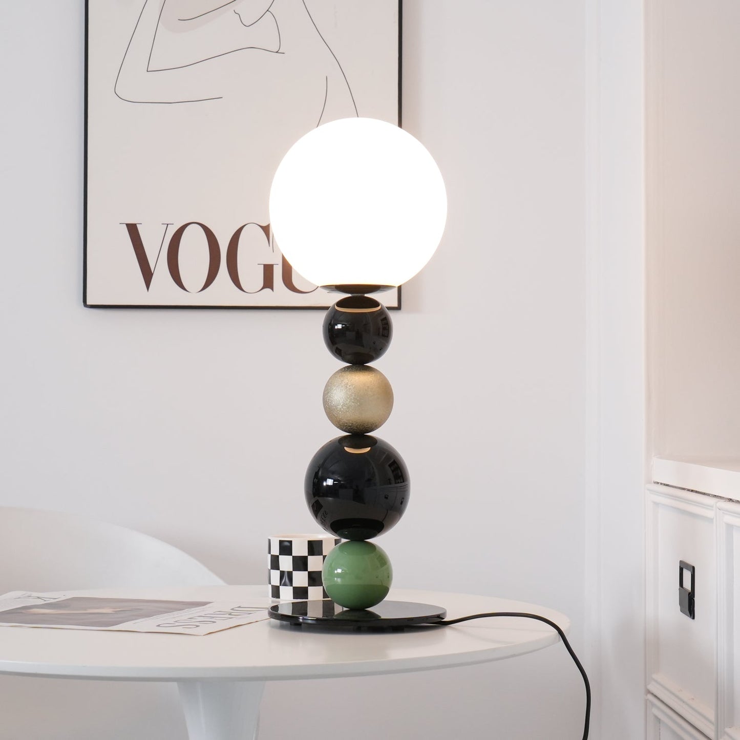 Round Balls Stacking Table Lamp | Metal & Glass | Green and Black