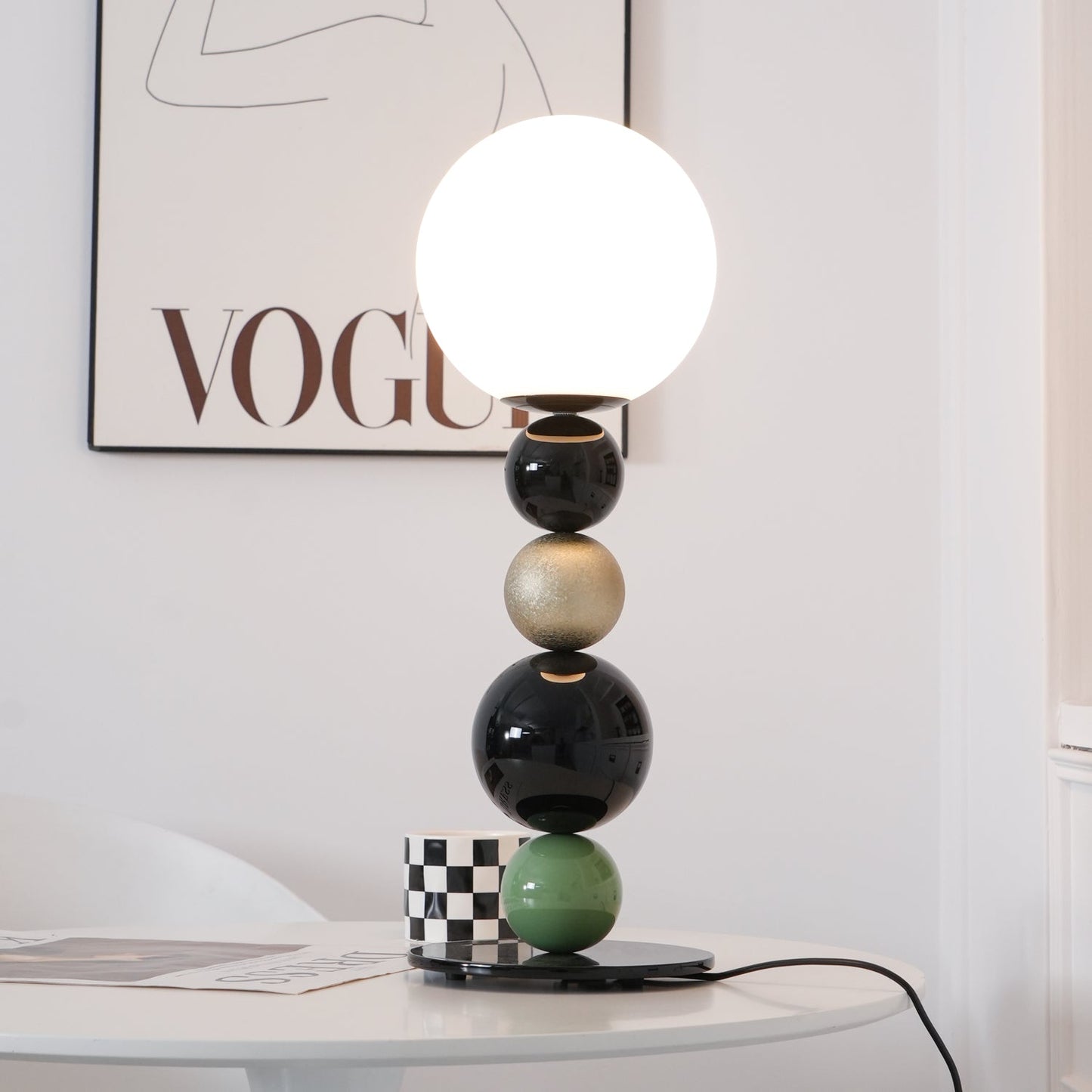 Round Balls Stacking Table Lamp | Metal & Glass | Green and Black