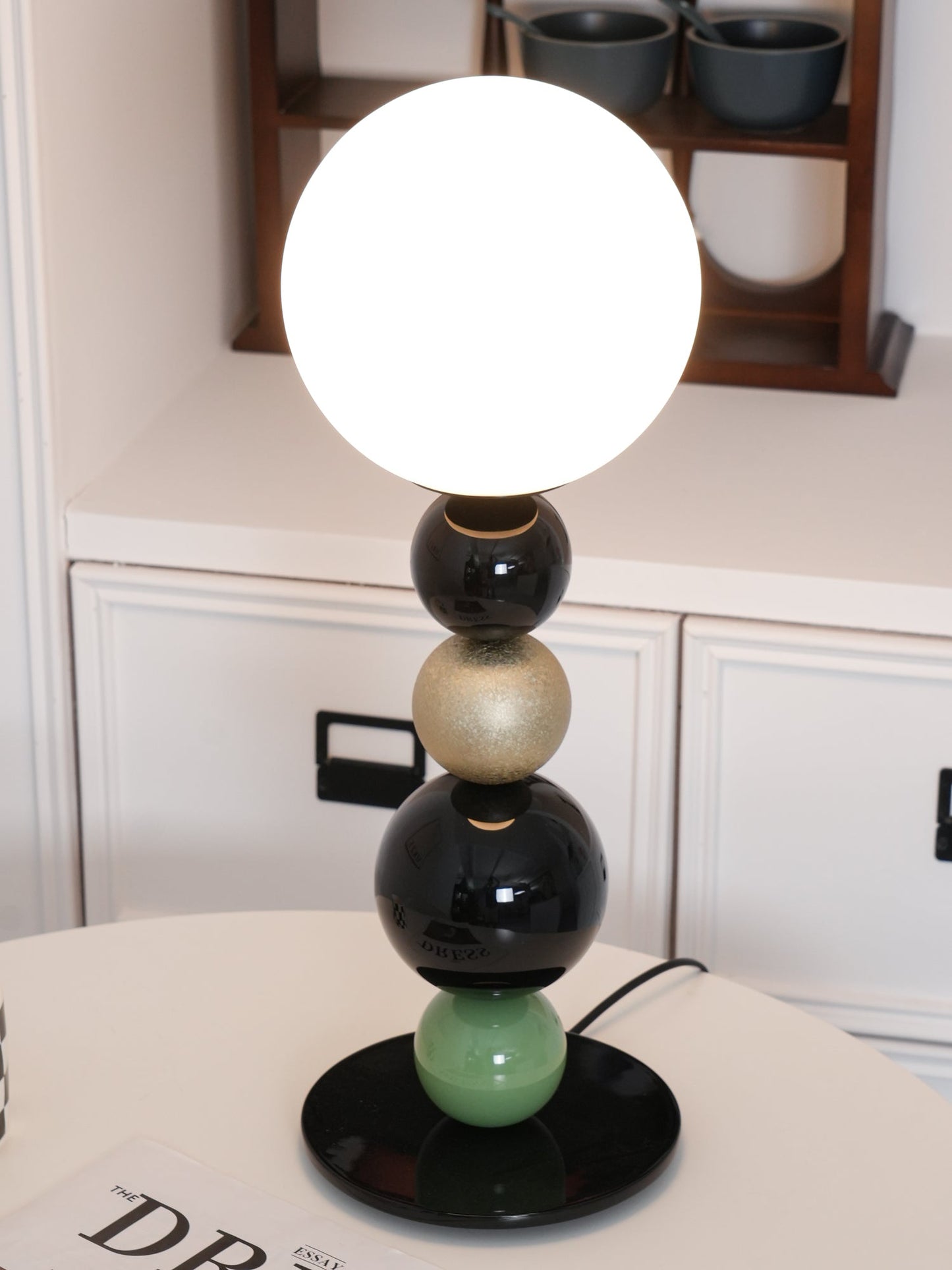 Round Balls Stacking Table Lamp | Metal & Glass | Green and Black