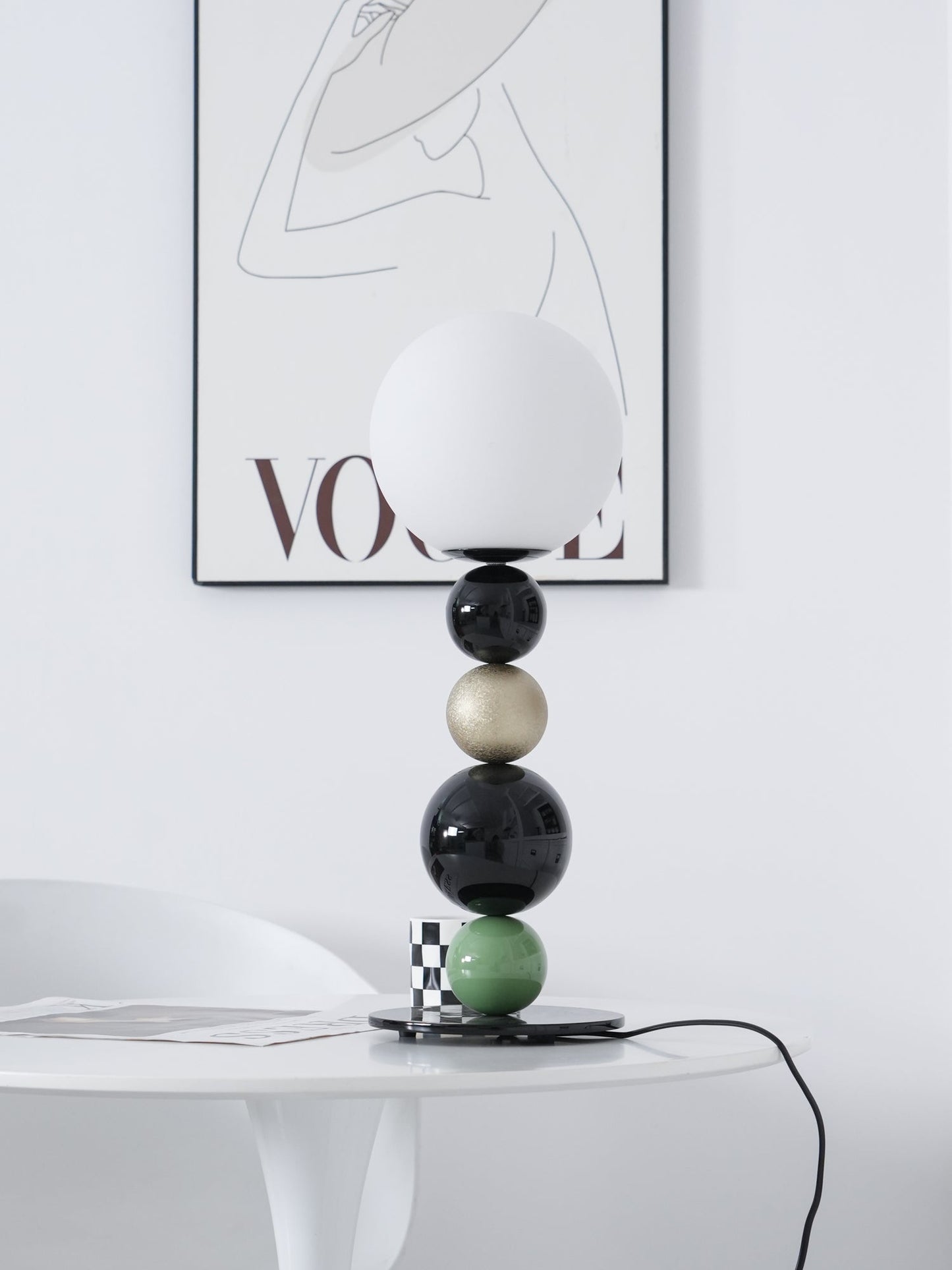 Round Balls Stacking Table Lamp | Metal & Glass | Green and Black