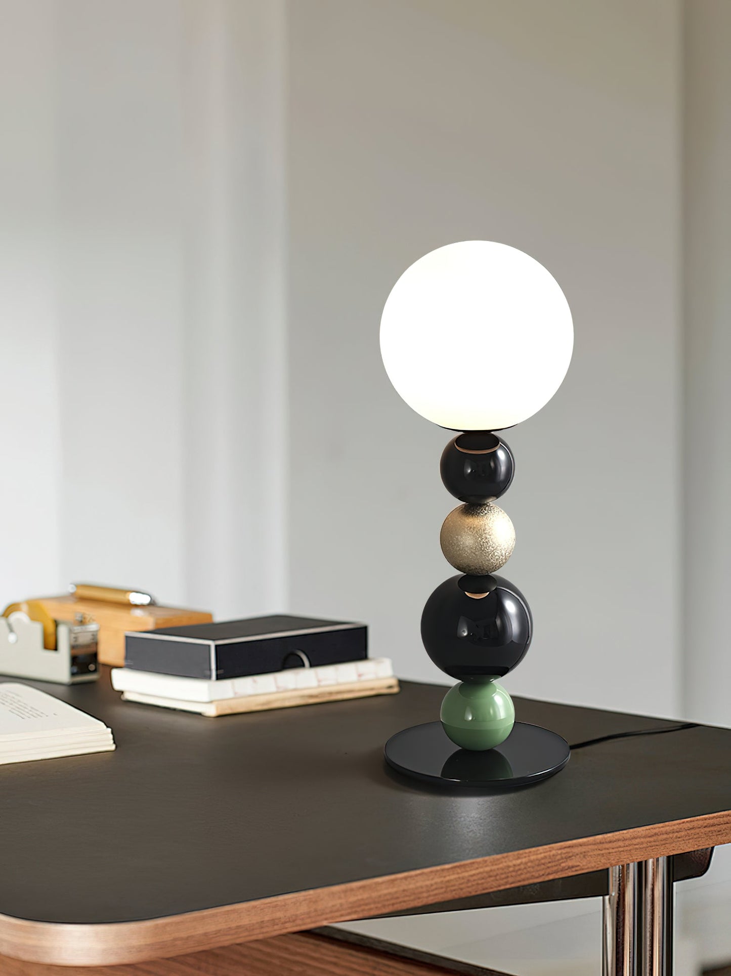 Round Balls Stacking Table Lamp | Metal & Glass | Green and Black