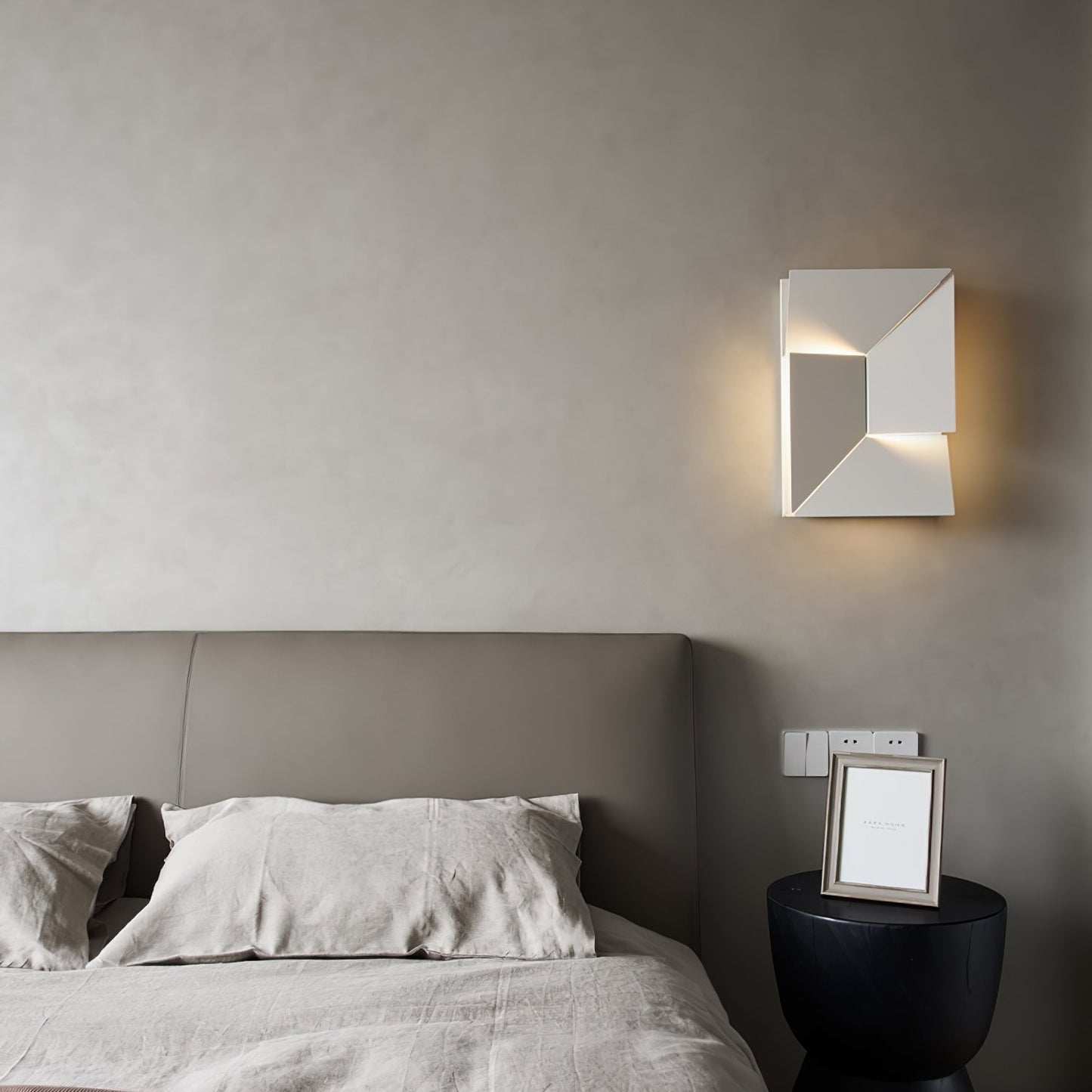 Wall Sconce Set | Rechargeable Laser-Cut Aluminum | Matte White