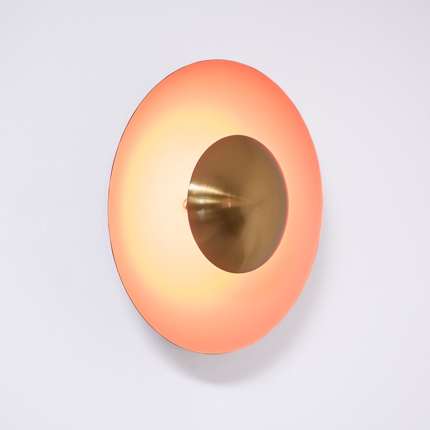 Glow Plug-in Wall Light | Integrated LED | Multiple Sizes | Warm, Neutral, Cool Light Options