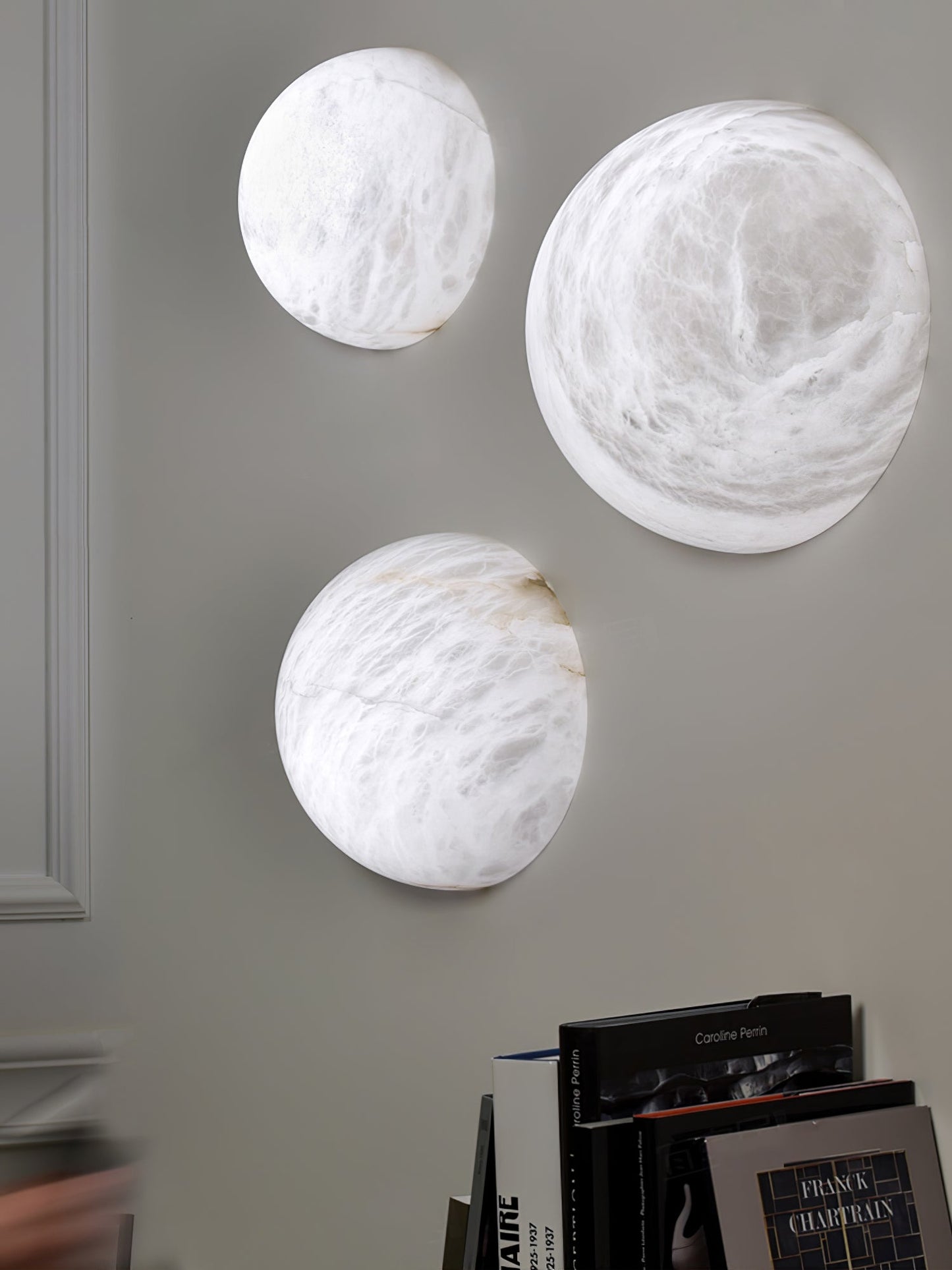 Alabaster Wall Sconce | White Finish | 15cm/20cm Diameter
