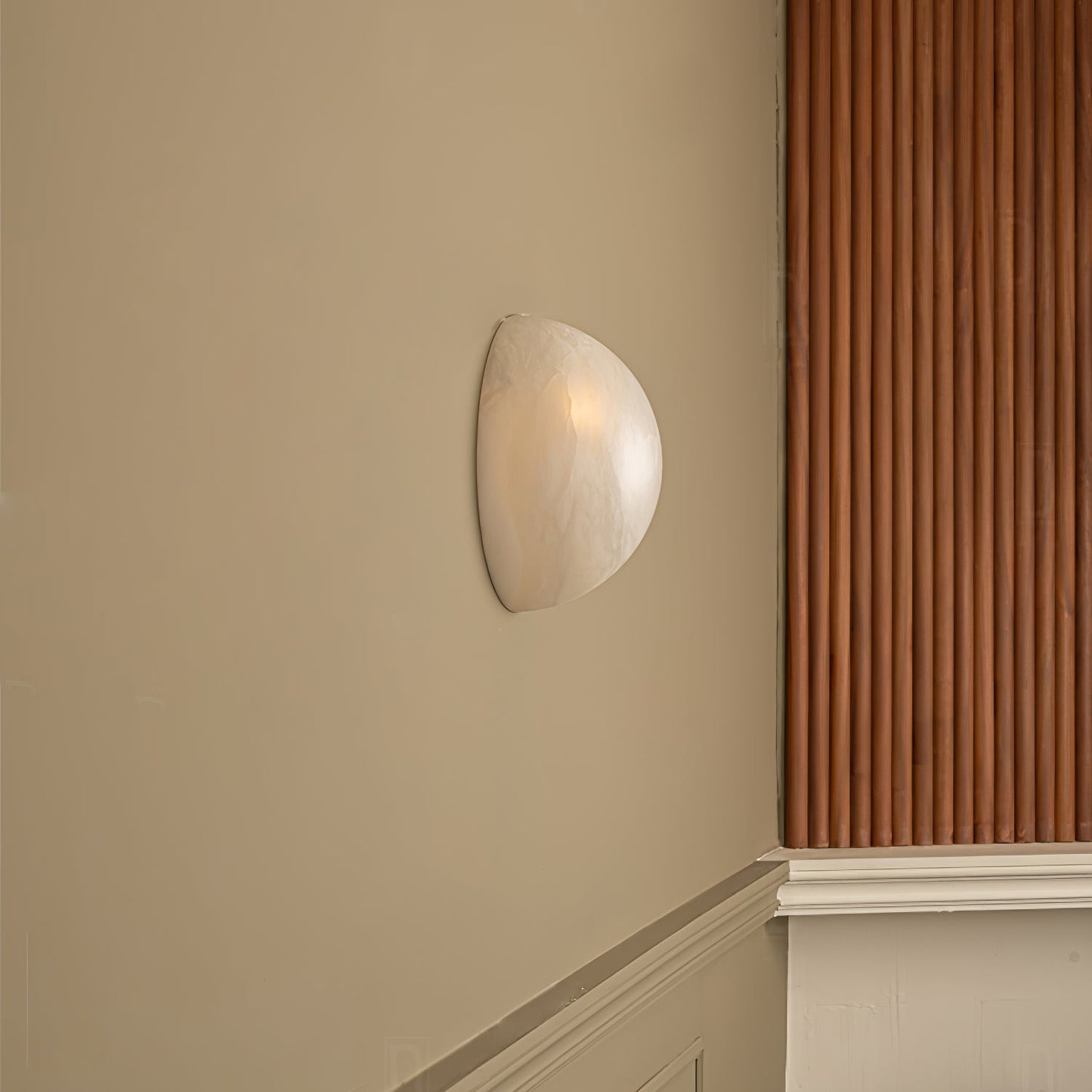 Alabaster Wall Sconce | White Finish | 15cm/20cm Diameter
