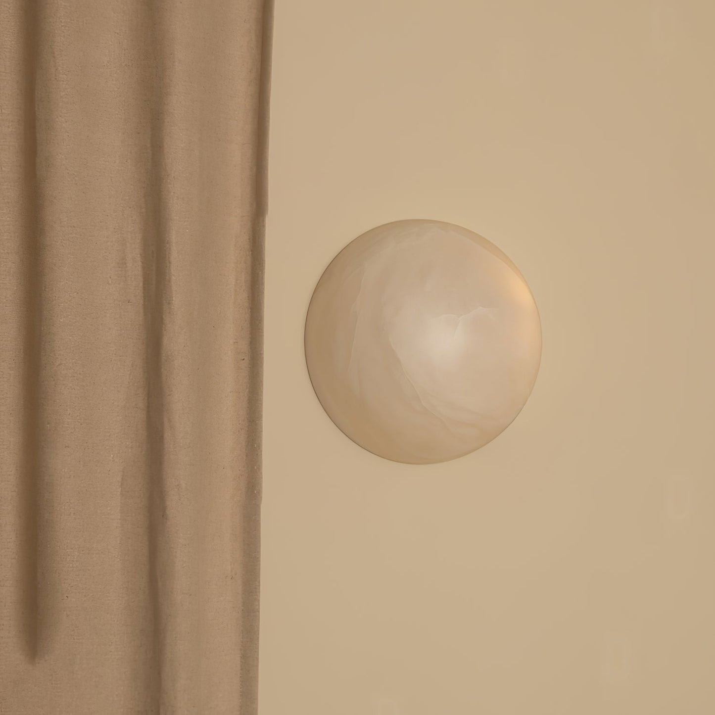 Alabaster Wall Sconce | White Finish | 15cm/20cm Diameter