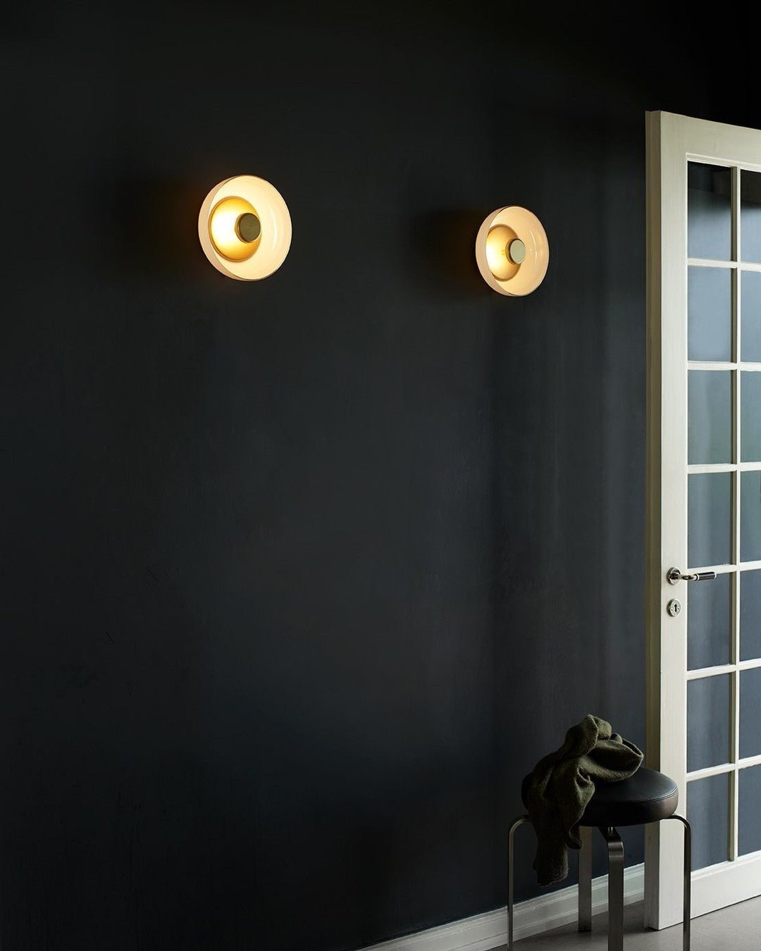 Solara Wall Light | Brass & Glass | 10cm Diameter