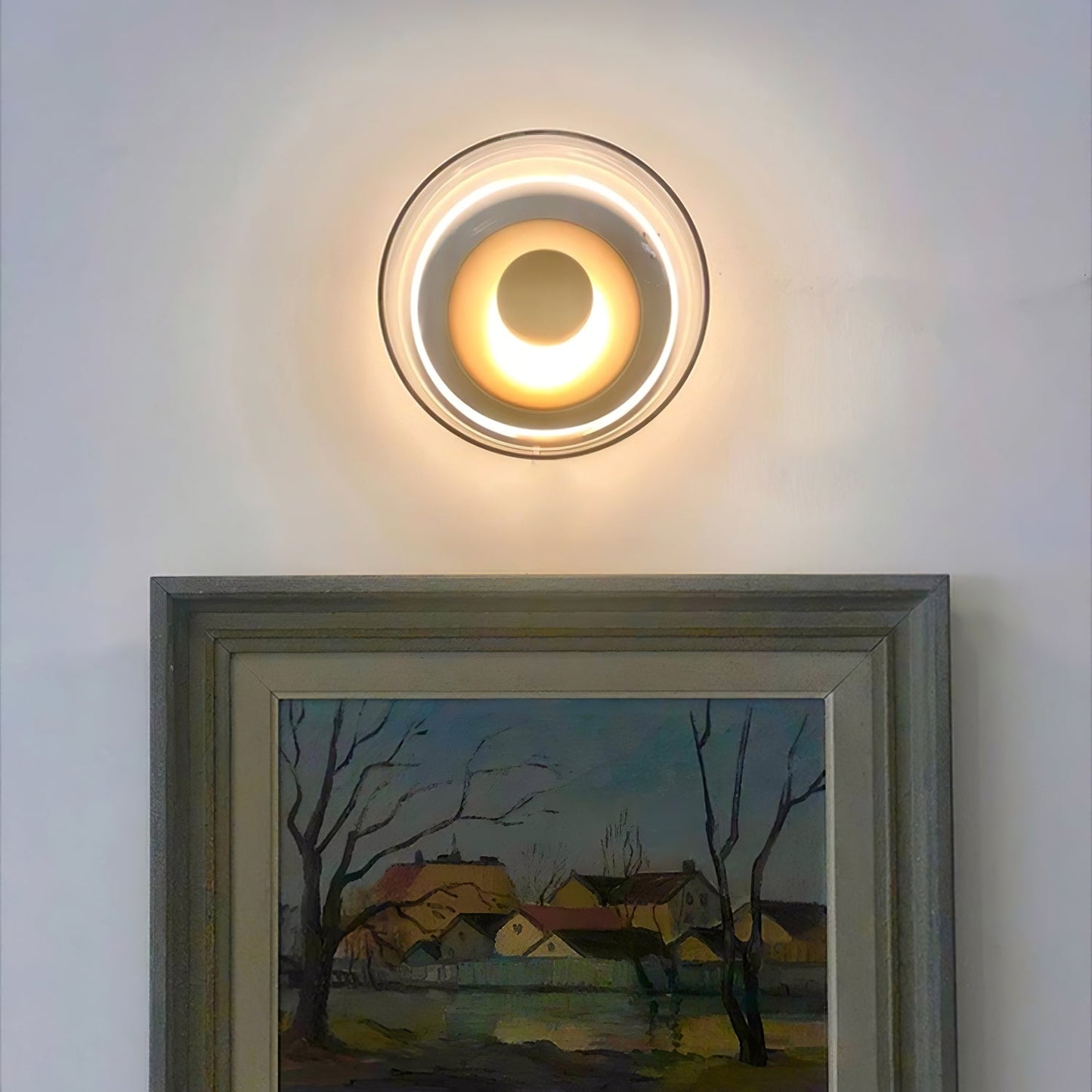 Solara Wall Light | Brass & Glass | 10cm Diameter