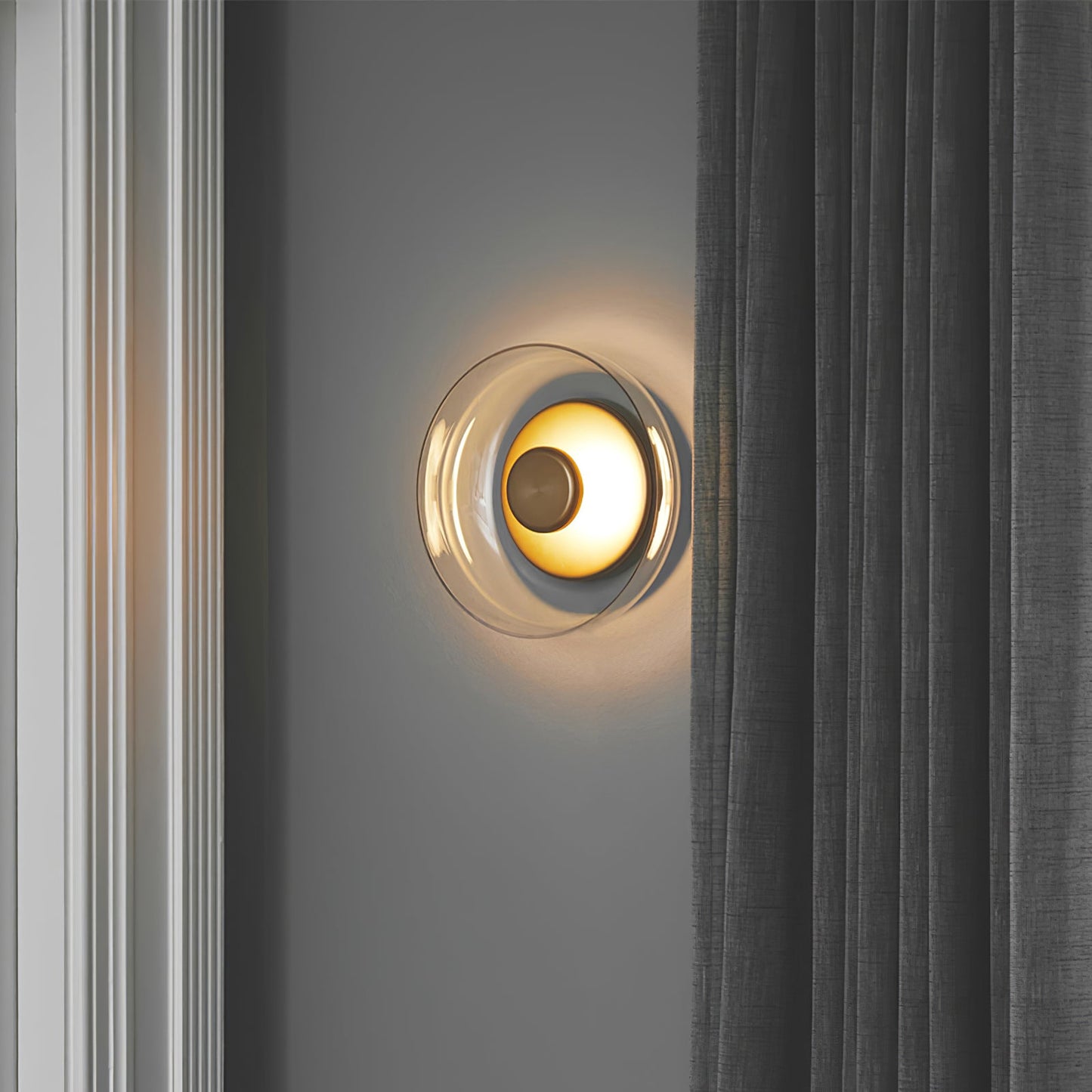 Solara Wall Light | Brass & Glass | 10cm Diameter