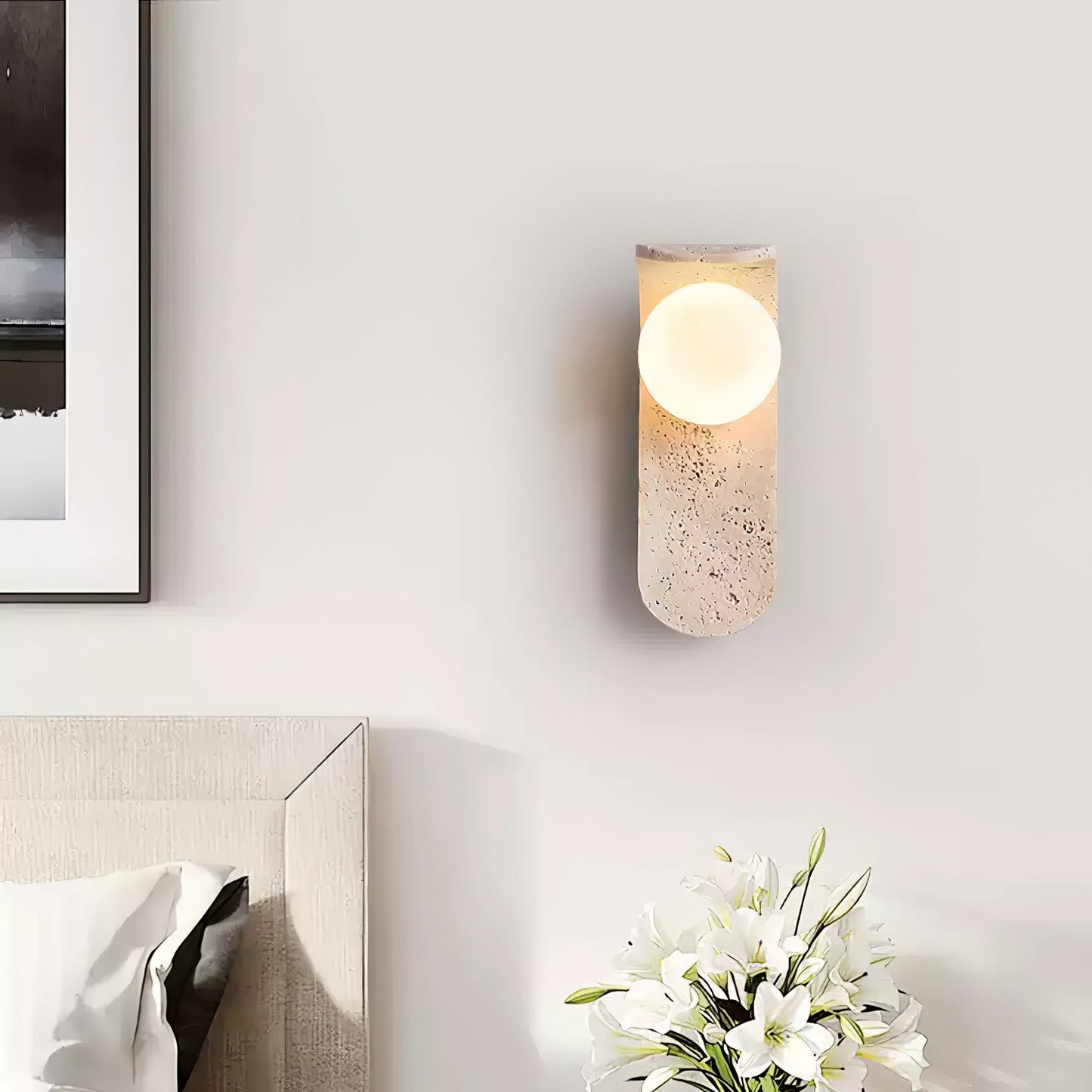 Solis Curve Wall Lamp | Yellow Travertine & Glass | 9.8" Height